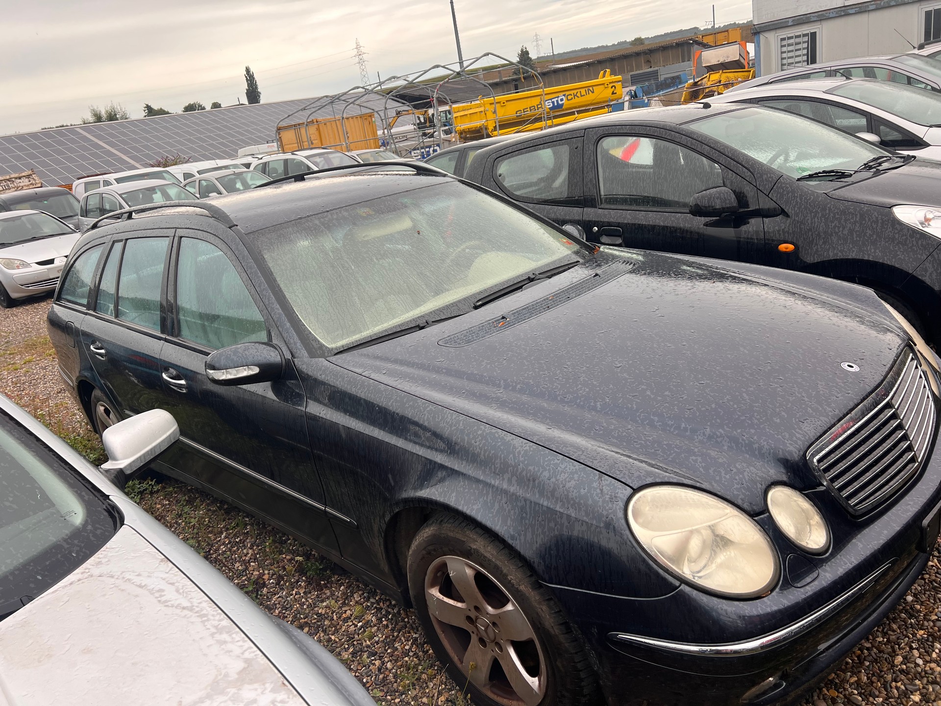 MERCEDES-BENZ E 320 Avantgarde 4Matic Automatic-image-2