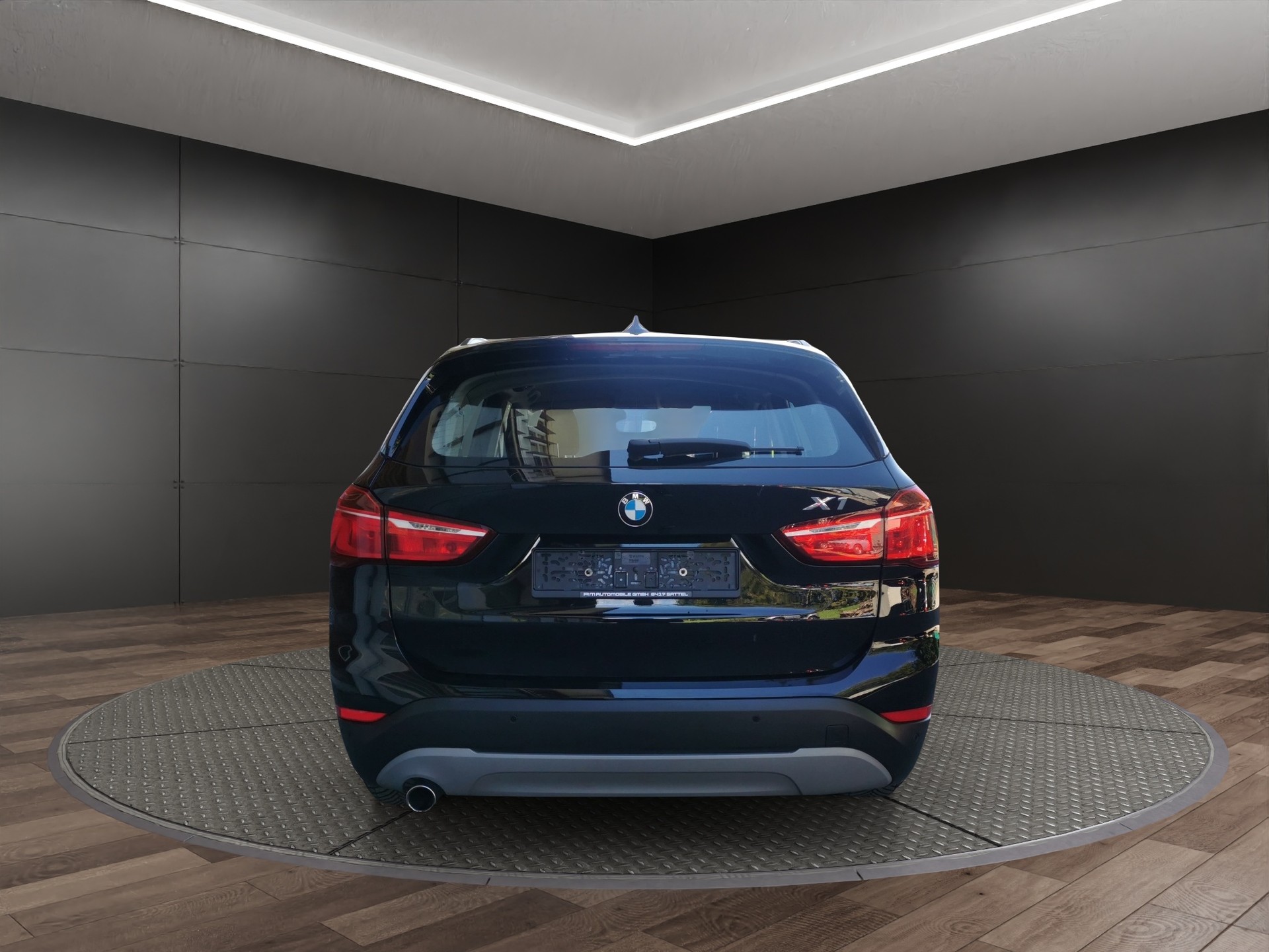 BMW X1 xDrive 18d Steptronic-image-4