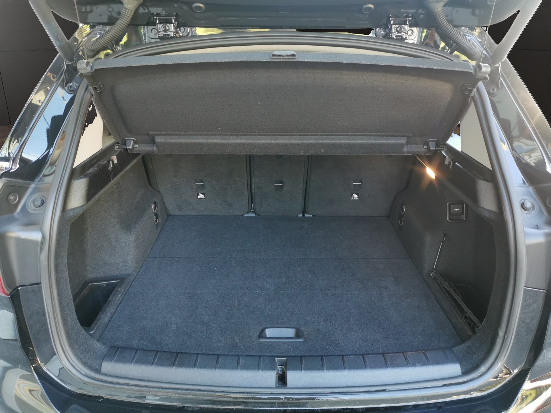 BMW X1 xDrive 18d Steptronic-image-9