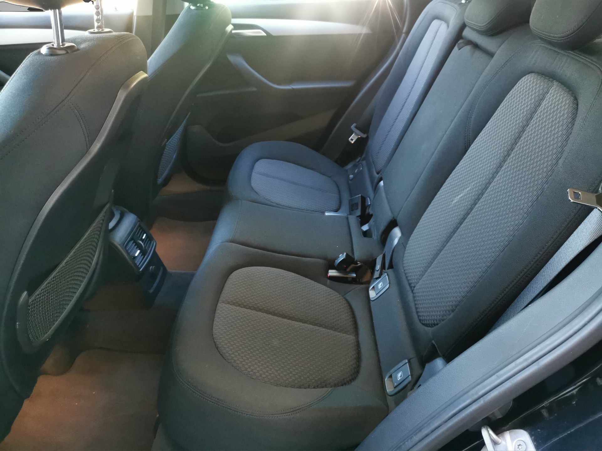 BMW X1 xDrive 18d Steptronic-image-8