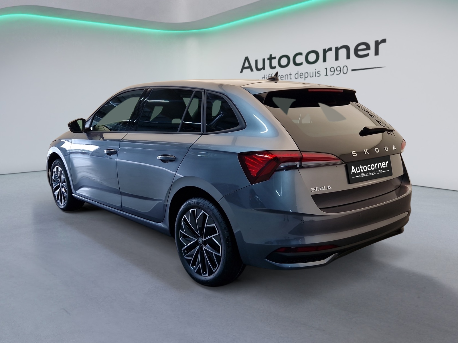 SKODA Scala 1.0 TSI Dynamic DSG-image-2