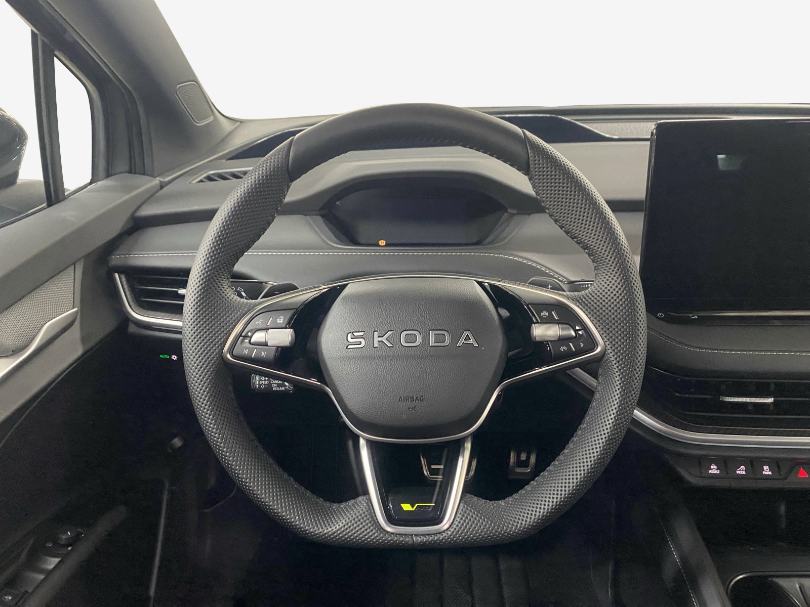 SKODA Enyaq Coupé RS 4x4-image-9