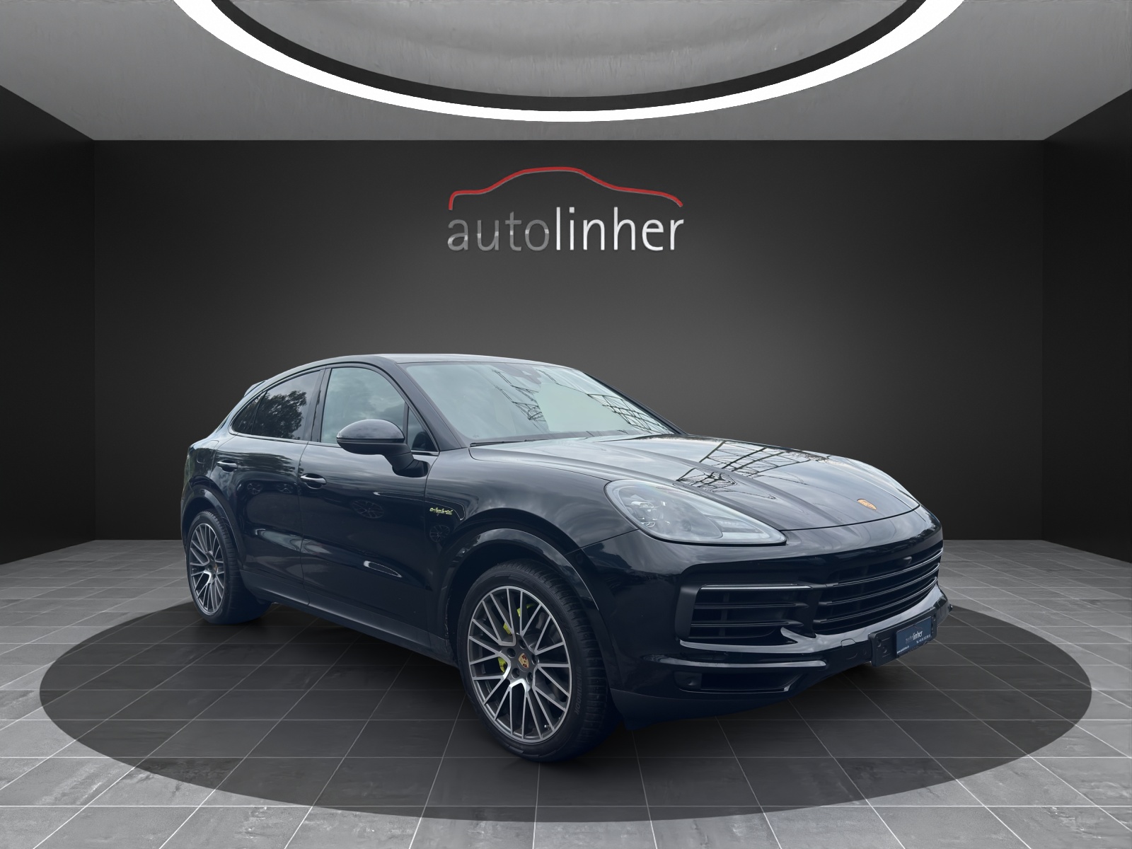 PORSCHE Cayenne Coupé E-Hybrid-image-5