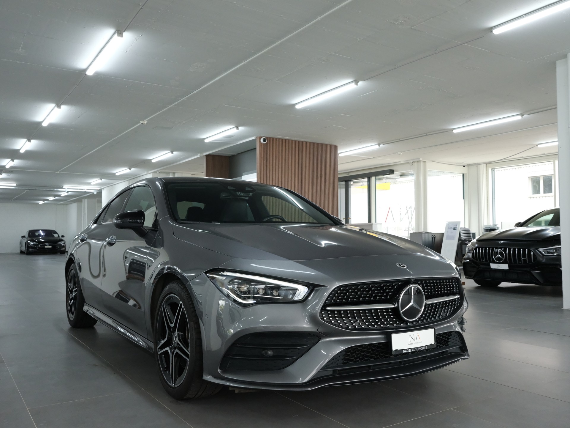 MERCEDES-BENZ CLA 200 AMG Line 7G-DCT-image-1