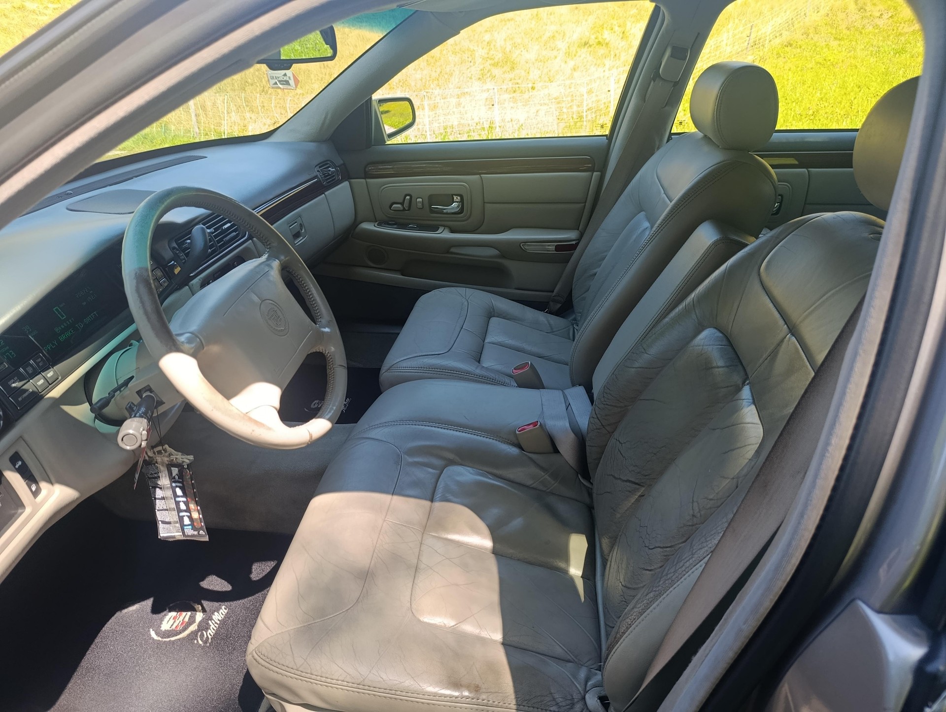 CADILLAC Basis-image-10