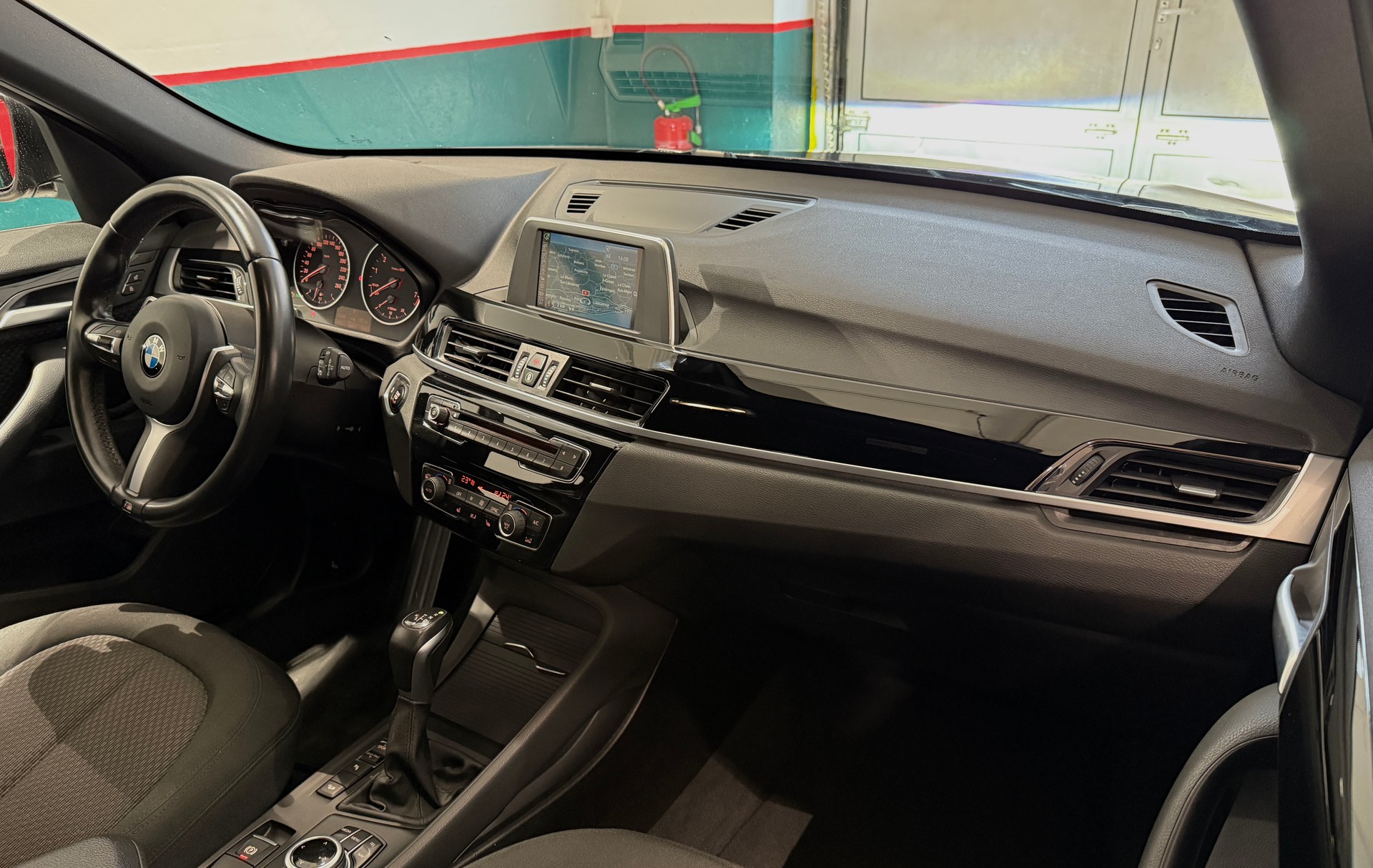 BMW X1 xDrive 20i M Sport Steptronic-image-10