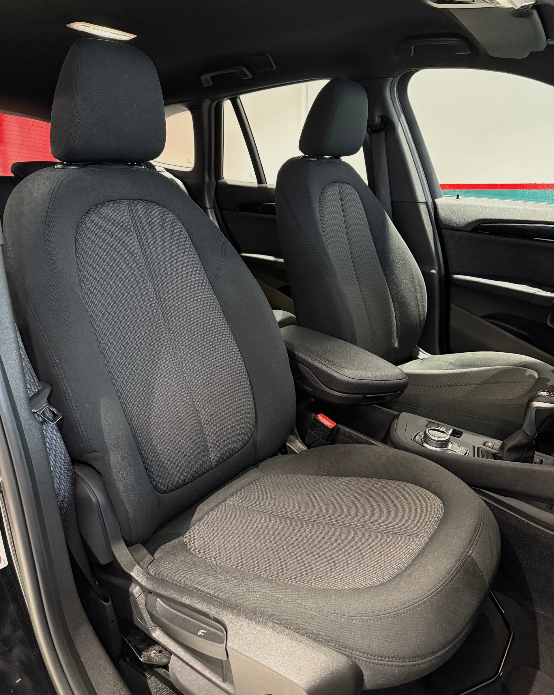 BMW X1 xDrive 20i M Sport Steptronic-image-14
