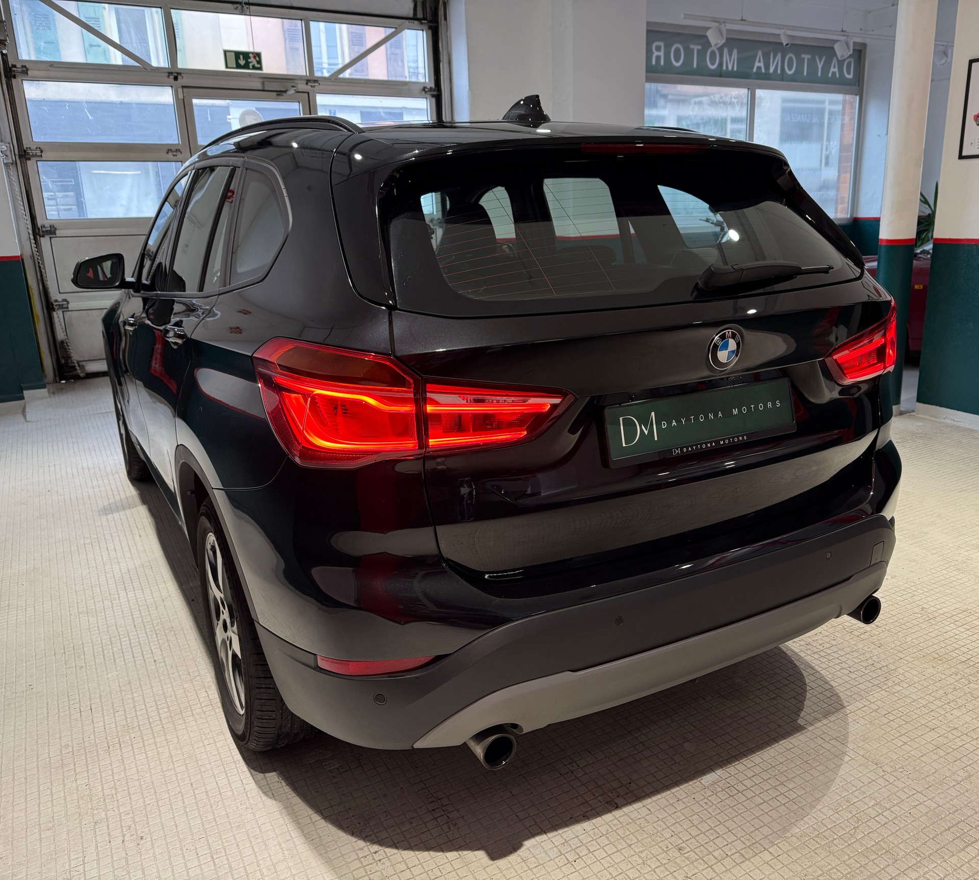 BMW X1 xDrive 20i M Sport Steptronic-image-4