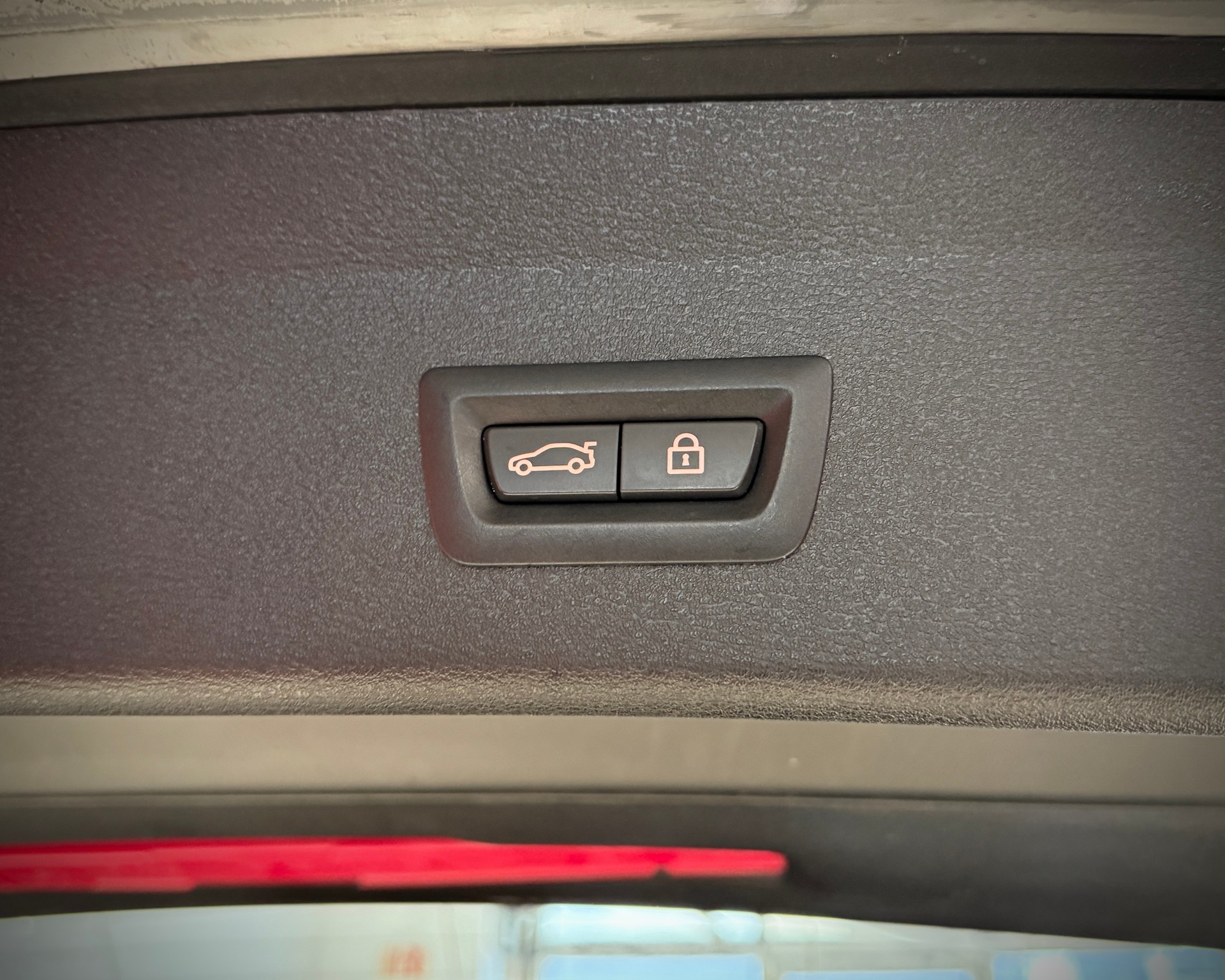 BMW X1 xDrive 20i M Sport Steptronic-image-19