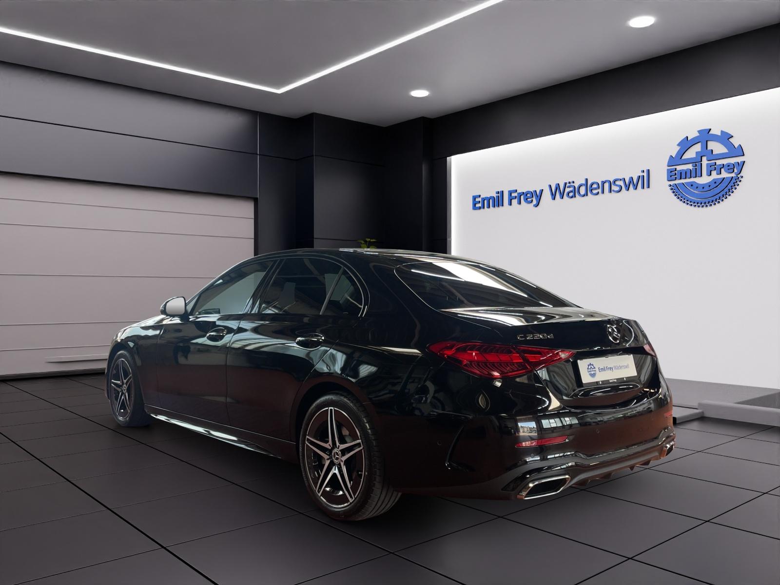 MERCEDES-BENZ C 220 d 4MATIC Swiss Star AMG Line-image-2
