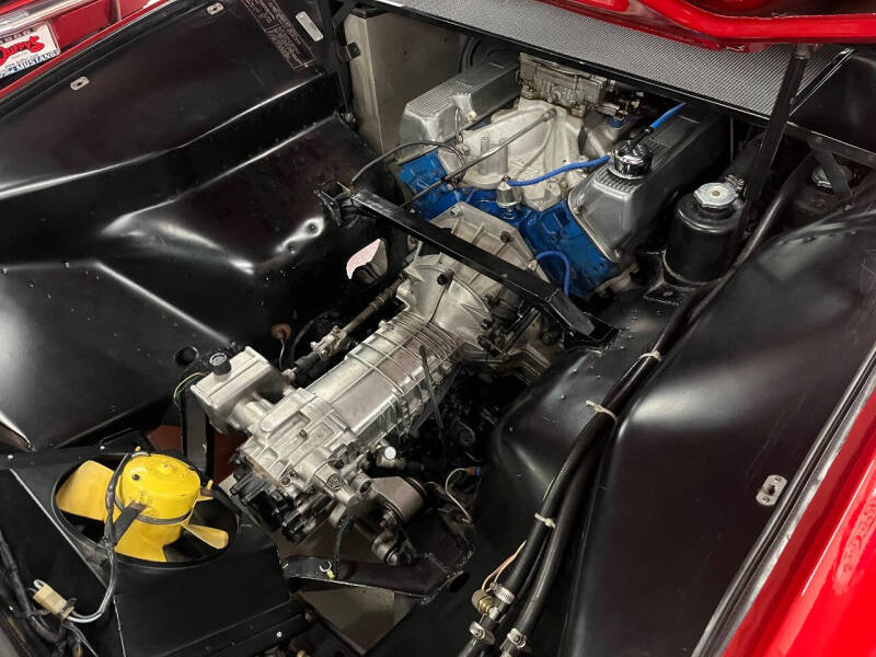 DE TOMASO GTS-image-6