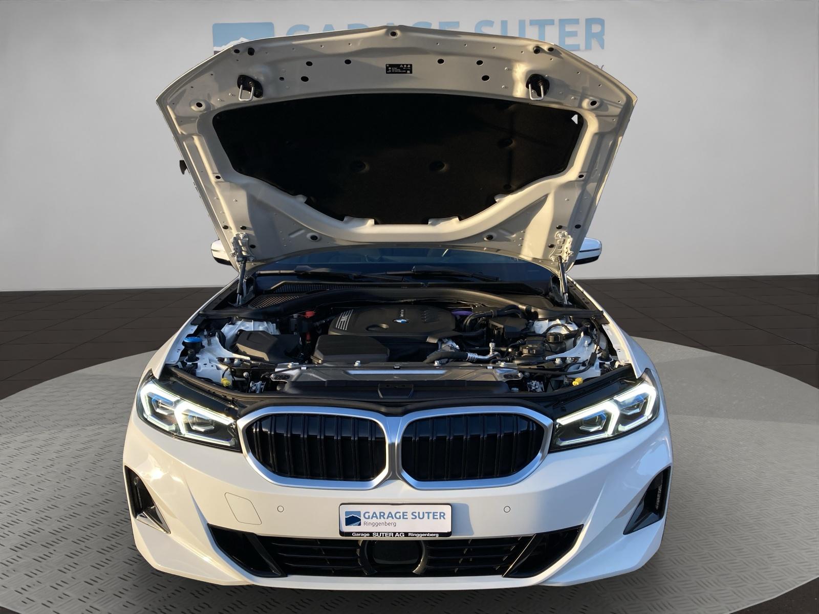 BMW 320d xDrive Touring-image-17