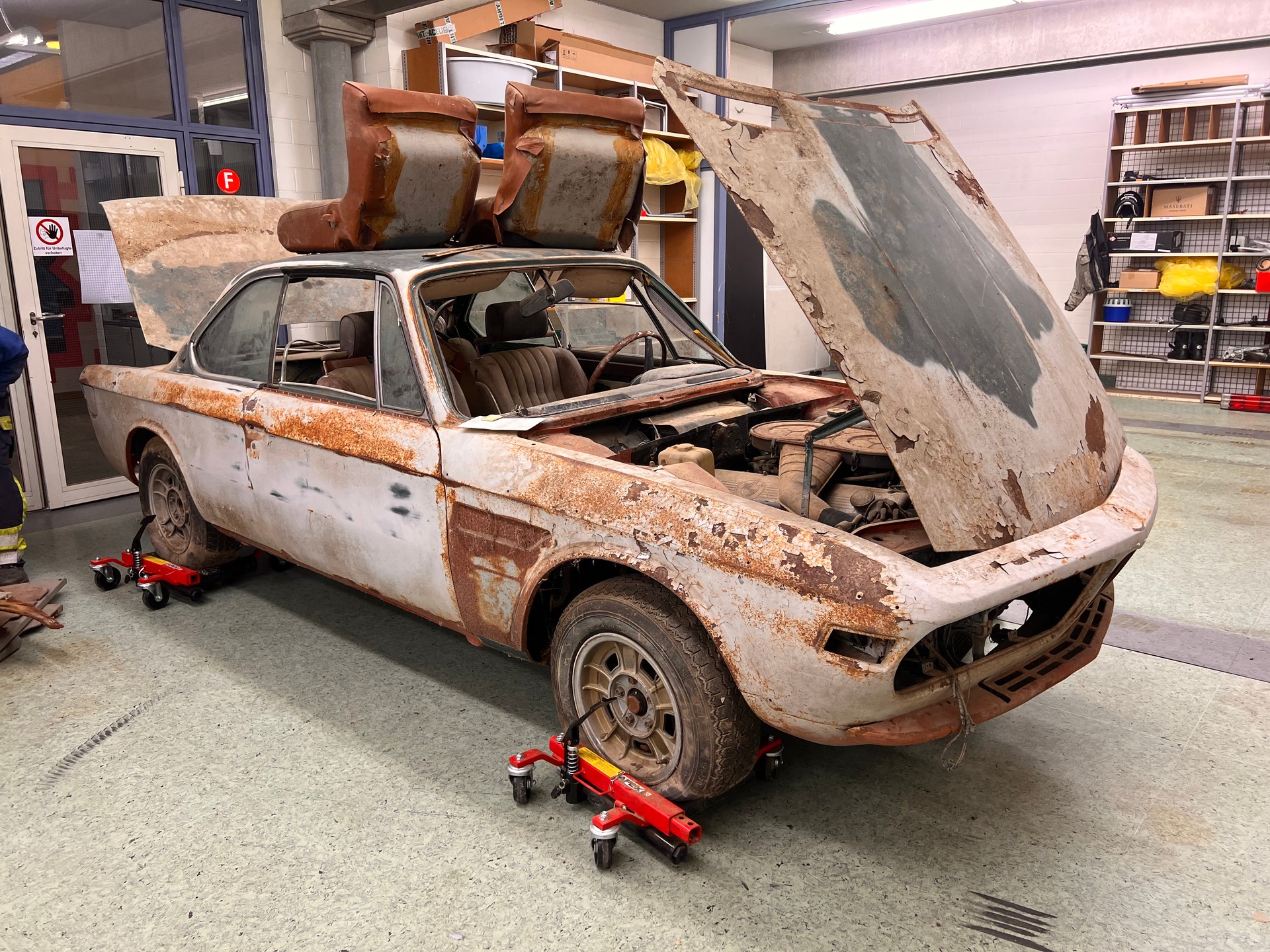BMW BMW CS 2800 COUPE 1970-image-29