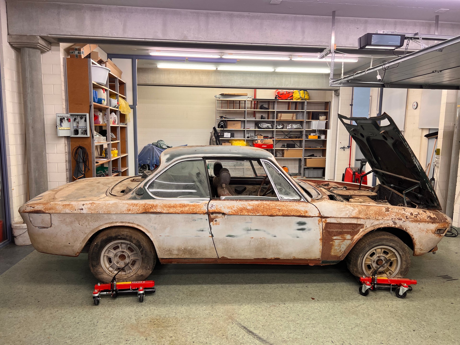 BMW BMW CS 2800 COUPE 1970-image-11