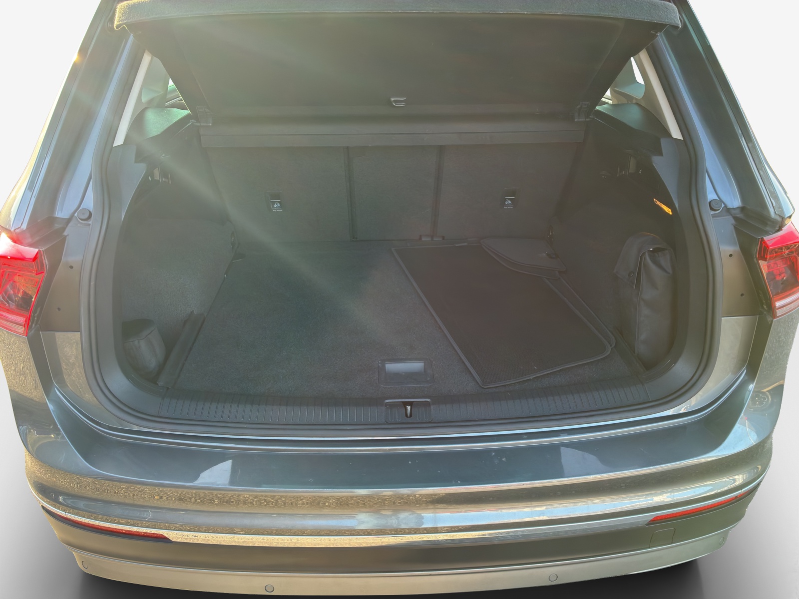VW Tiguan 2.0TSI Highline 4Motion DSG-image-12