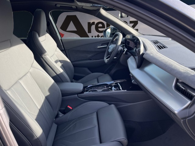AUDI Q3 SUV 110 kW TFSI S tronic-image-16