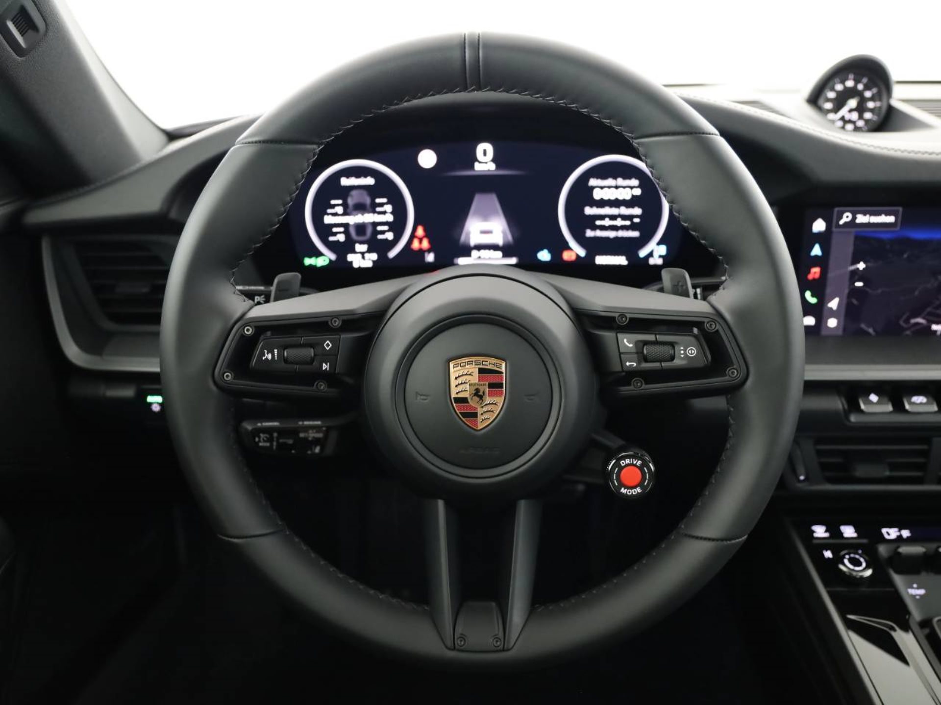 PORSCHE 911 Carrera 4S-image-4
