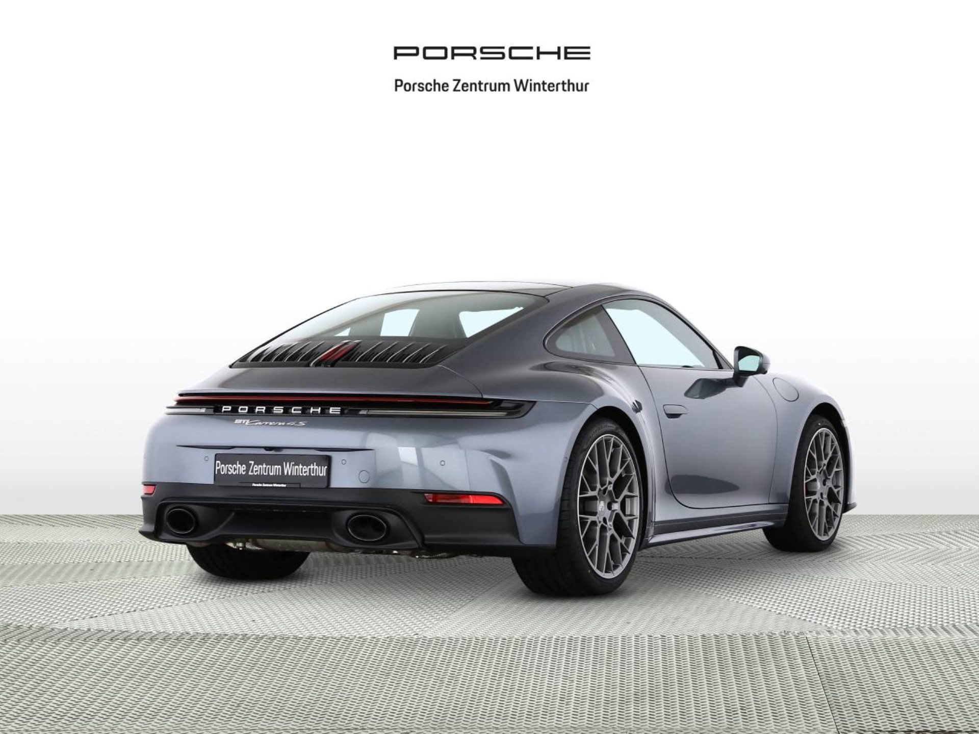 PORSCHE 911 Carrera 4S-image-2