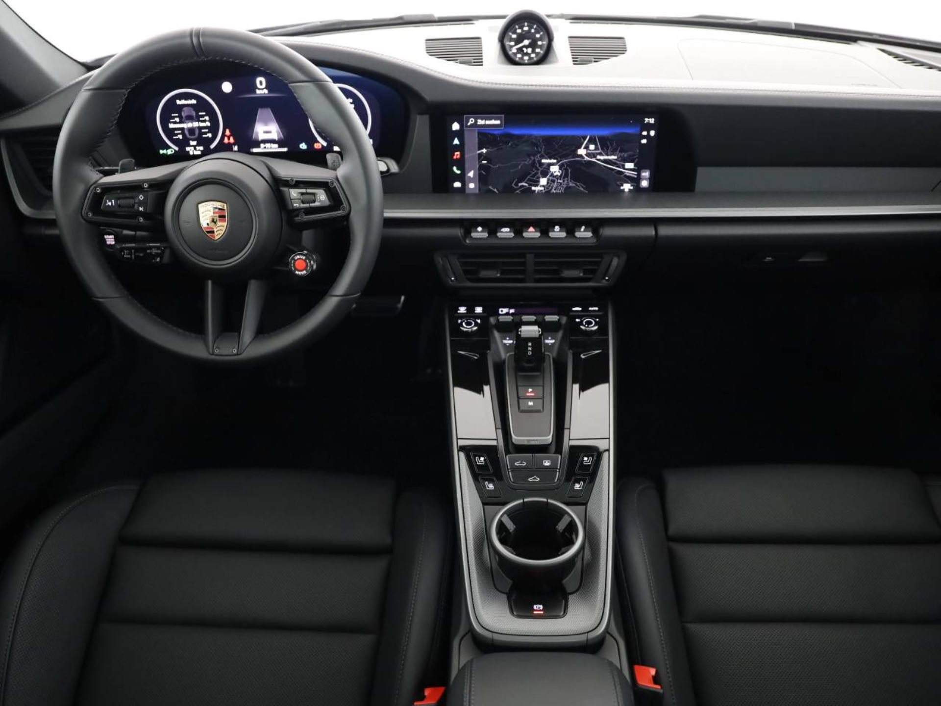 PORSCHE 911 Carrera 4S-image-10