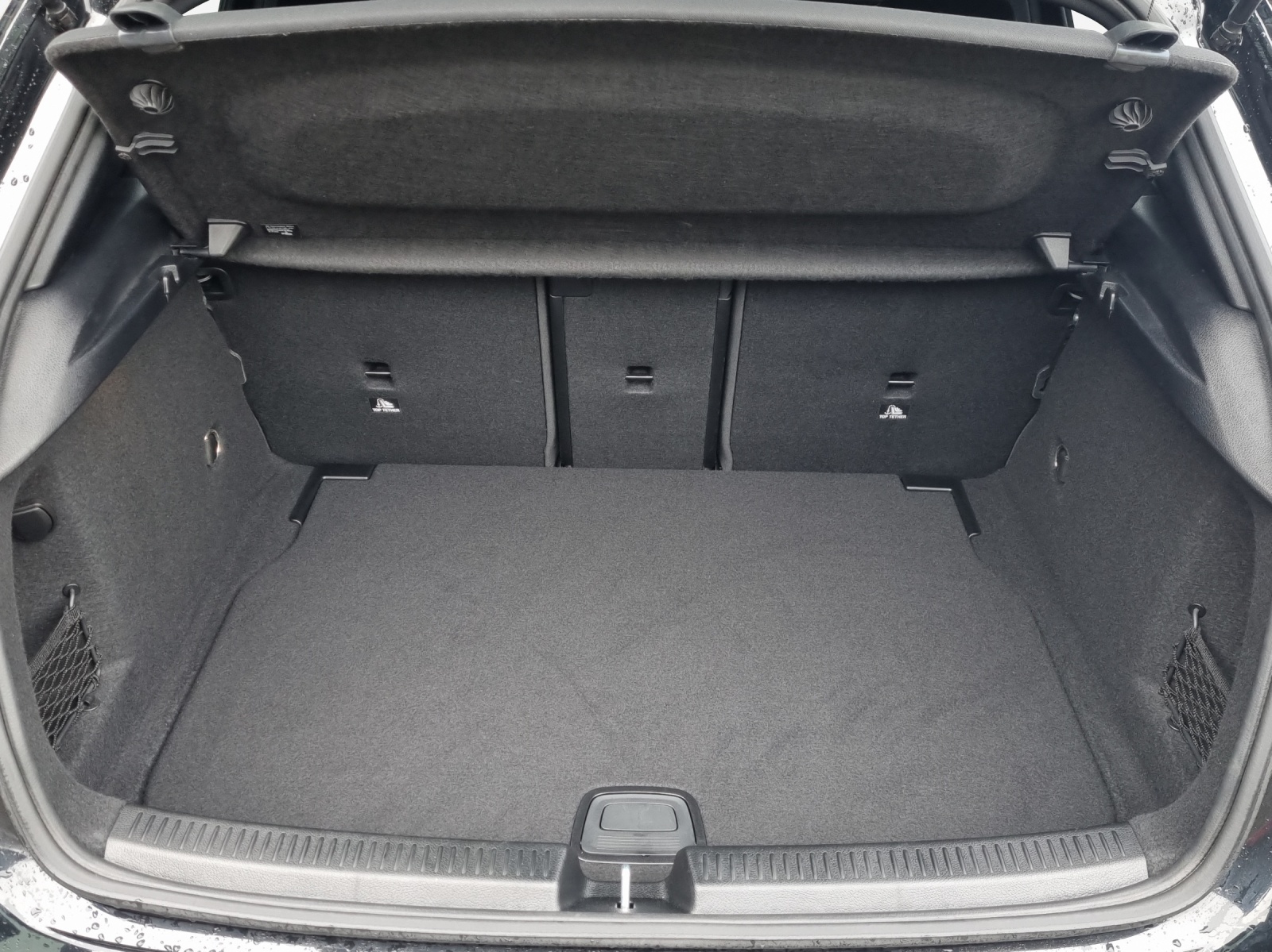 MERCEDES-BENZ A 250 4Matic 8G-DCT-image-12