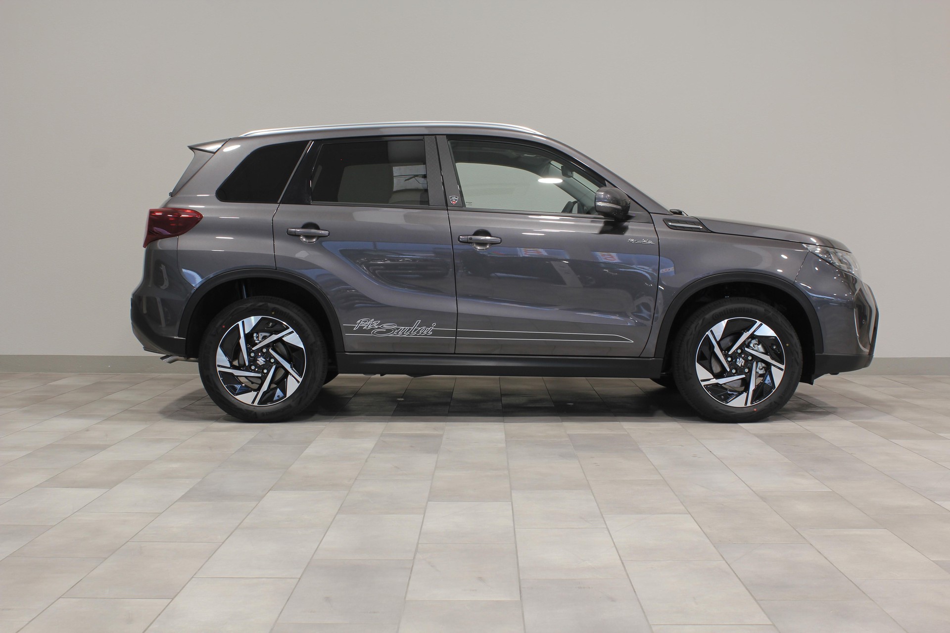 SUZUKI Vitara 1.5 Piz Sulai Top Hybrid 4x4-image-5