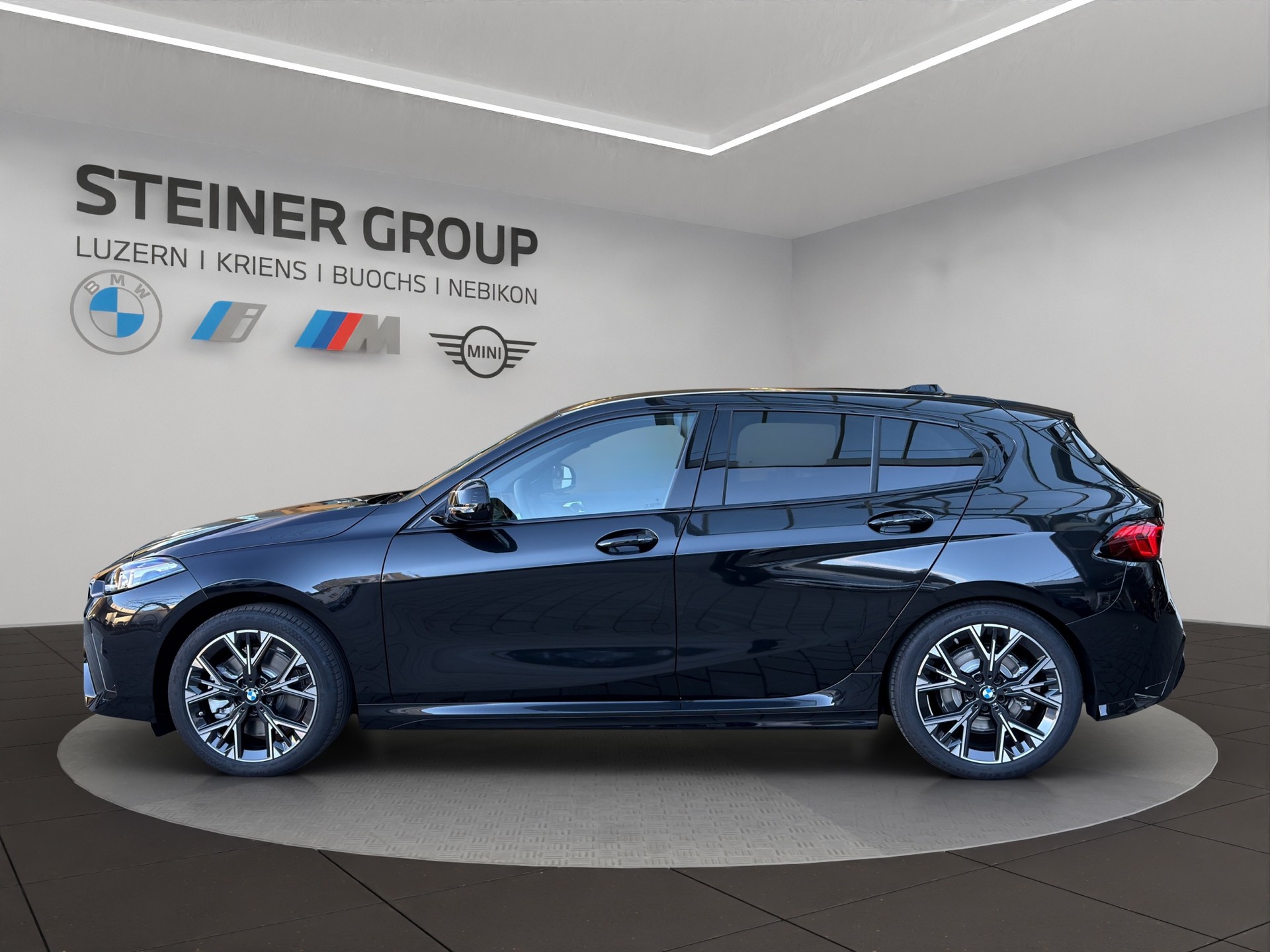 BMW 123 xDrive M Sport Steptronic-image-7
