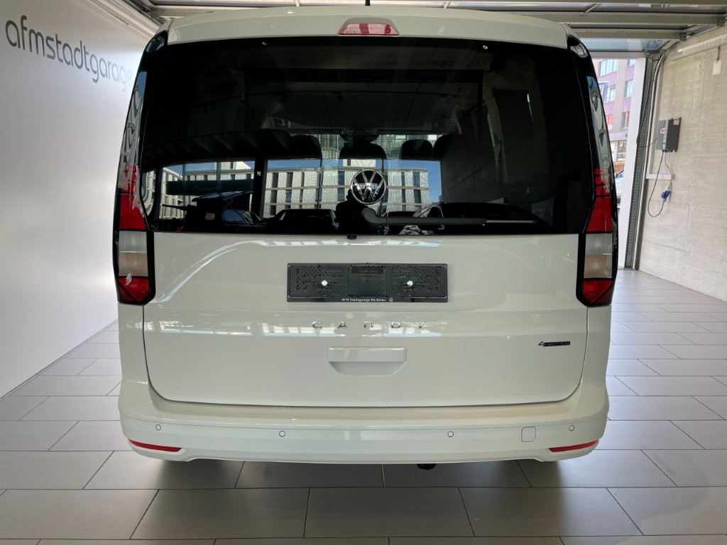 VW Caddy 2.0 TDI Liberty 4Motion-image-2