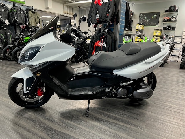 KYMCO Xciting 500 R injection-showroom-element-2