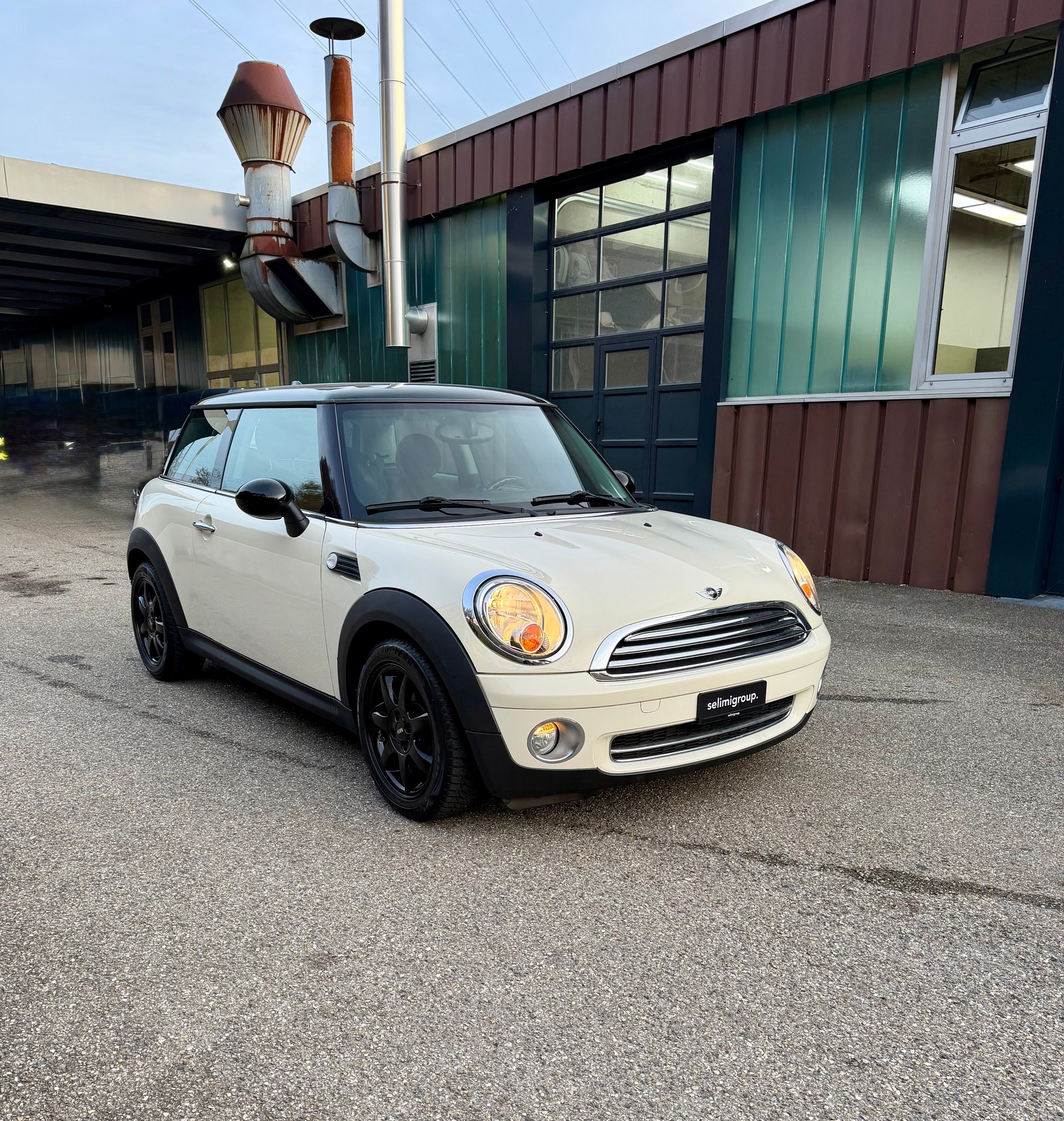 MINI Cooper-image-6