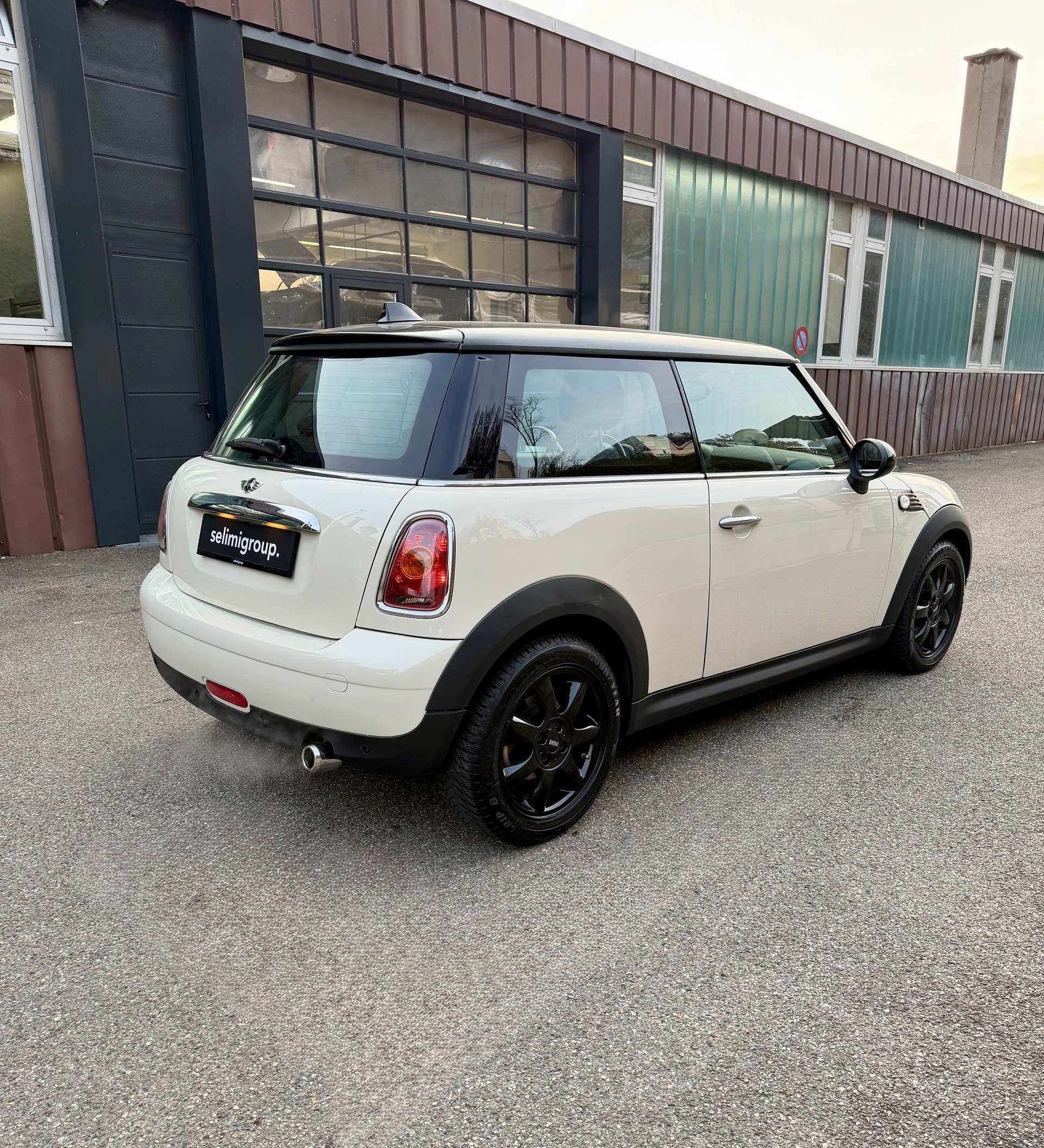 MINI Cooper-image-5