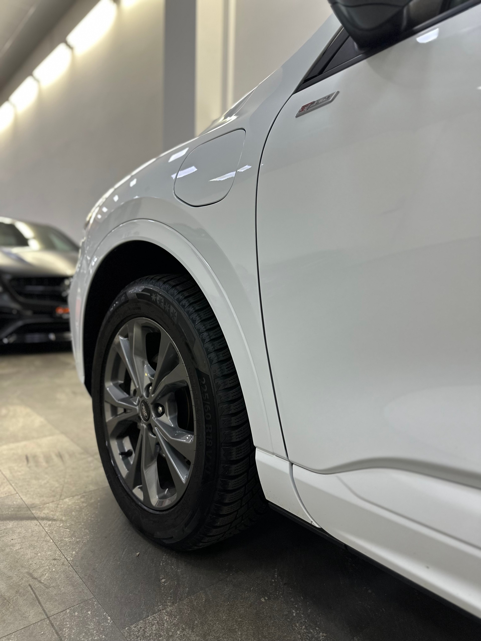 FORD Kuga 2.5 PHEV ST-Line 2WD-image-7