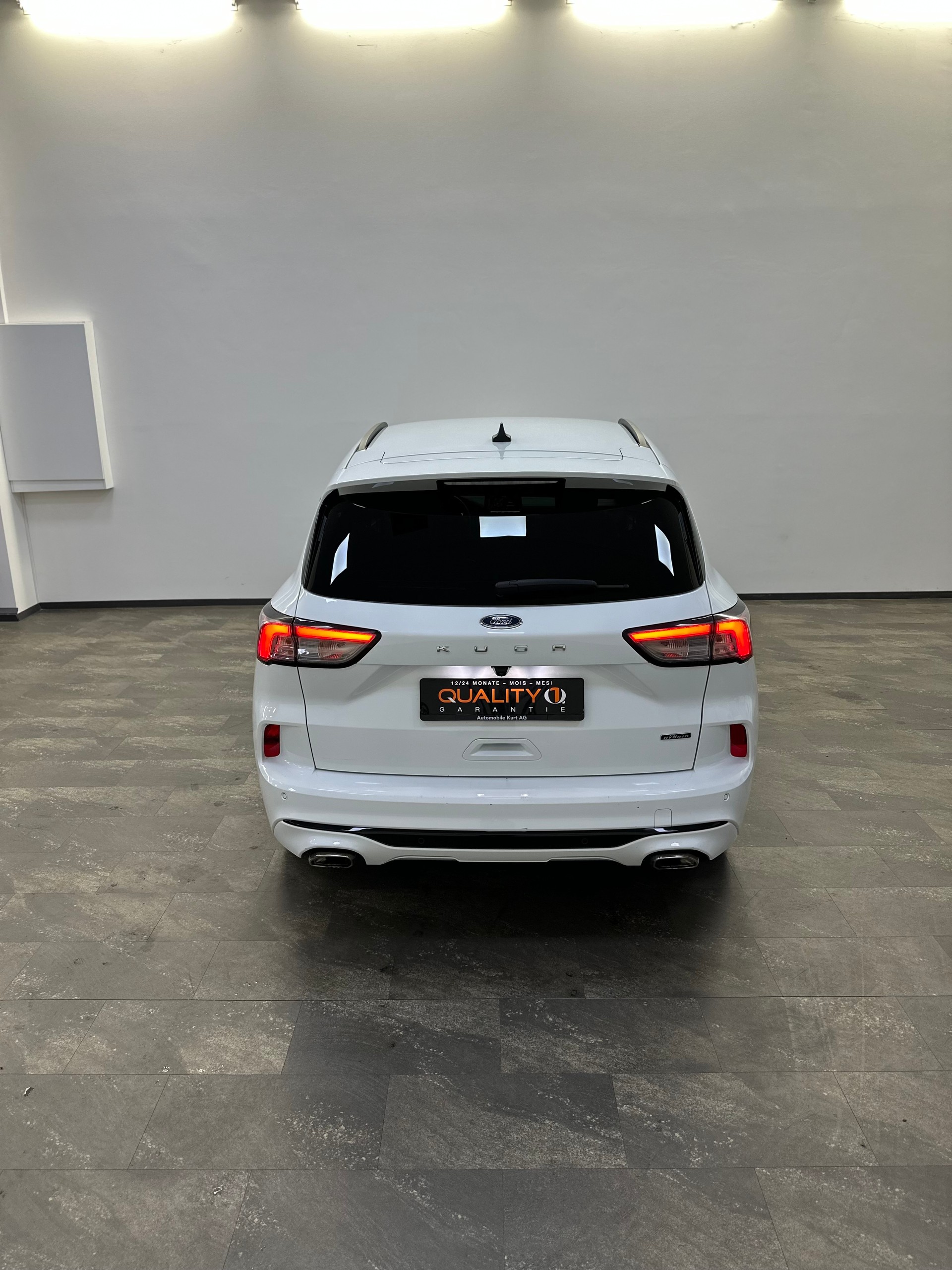 FORD Kuga 2.5 PHEV ST-Line 2WD-image-9