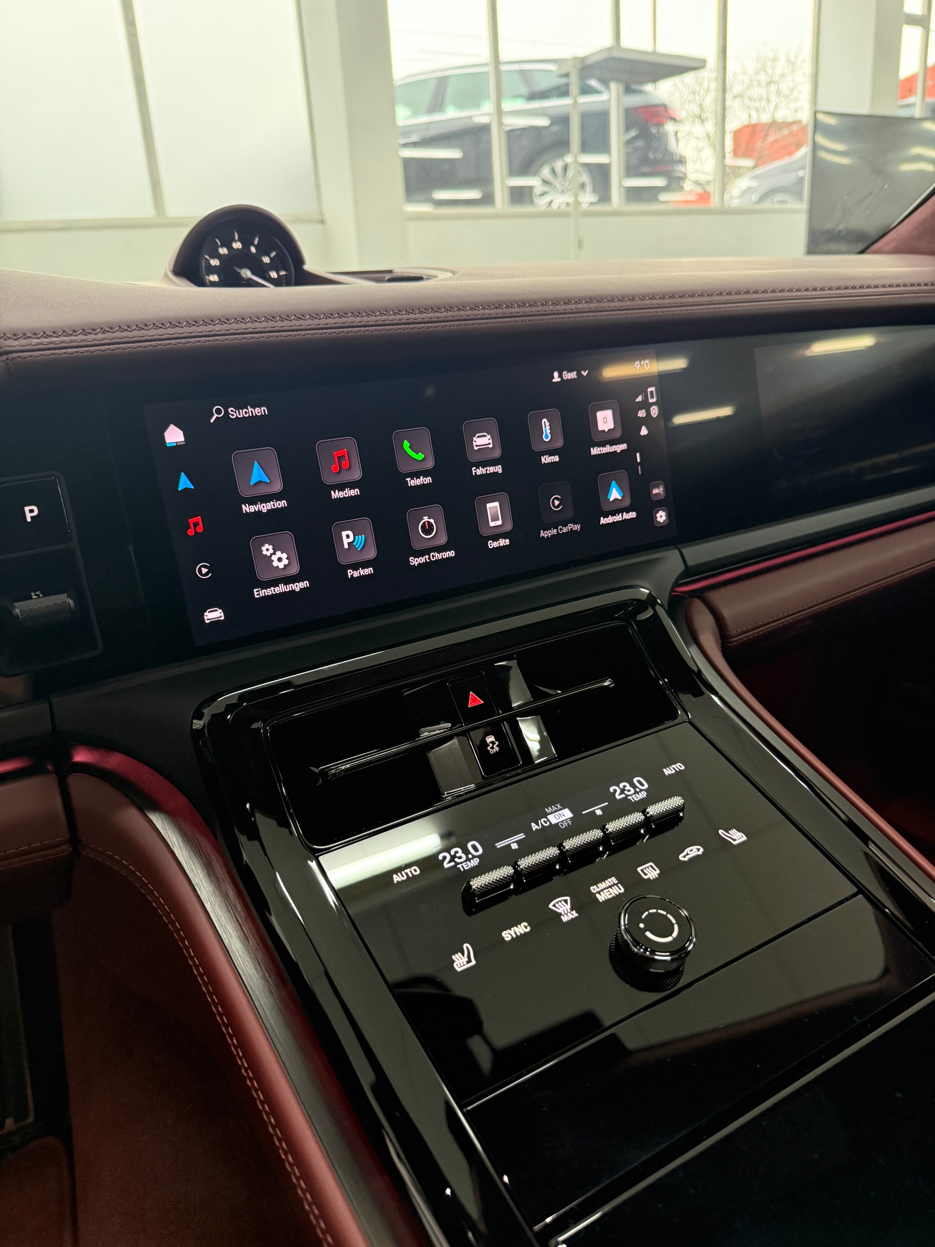 PORSCHE Panamera GTS PDK-image-9