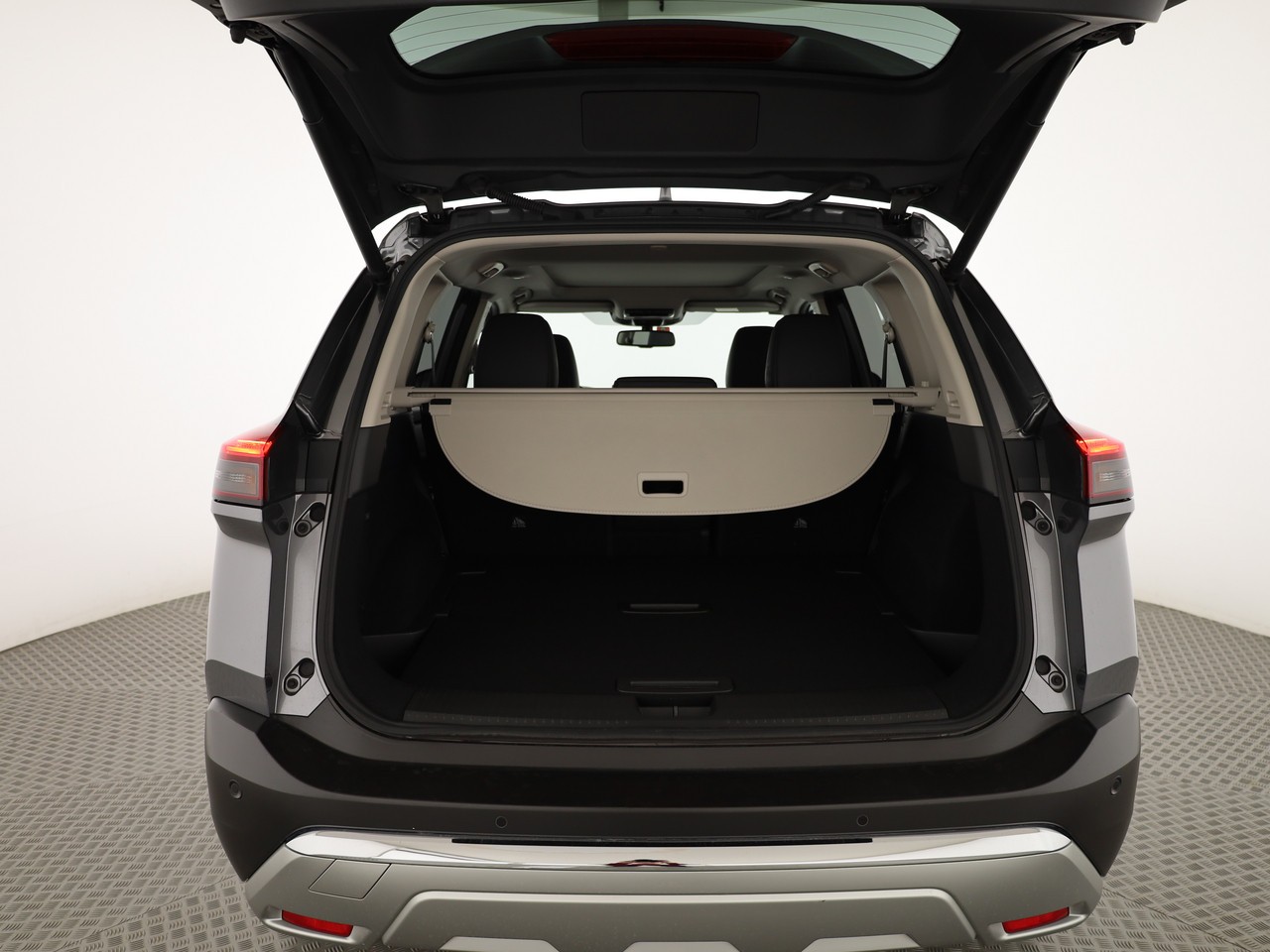 NISSAN X-Trail 1.5 VC-T e-Power 4WD Tekna-image-5
