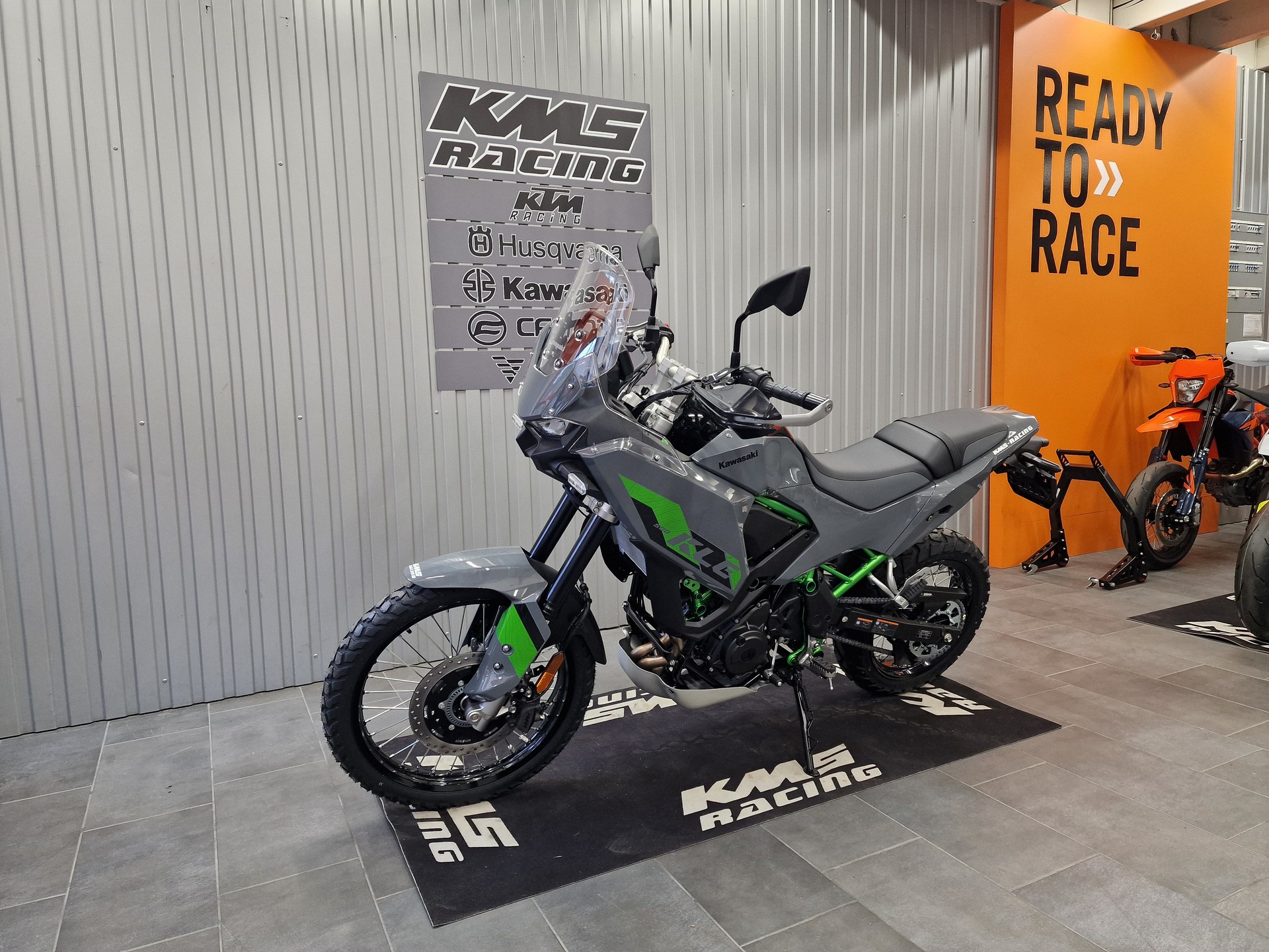 KAWASAKI KLE 500 SE-showroom-element-2