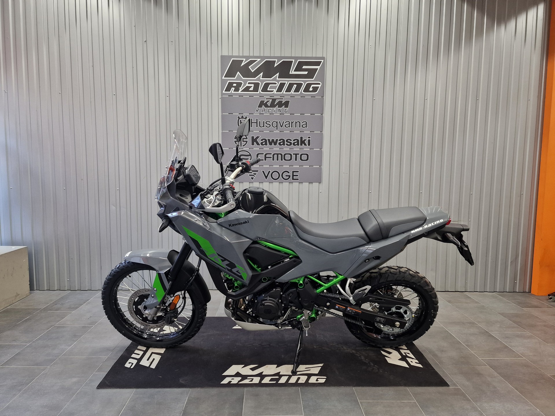 KAWASAKI KLE 500 SE-showroom-element-1
