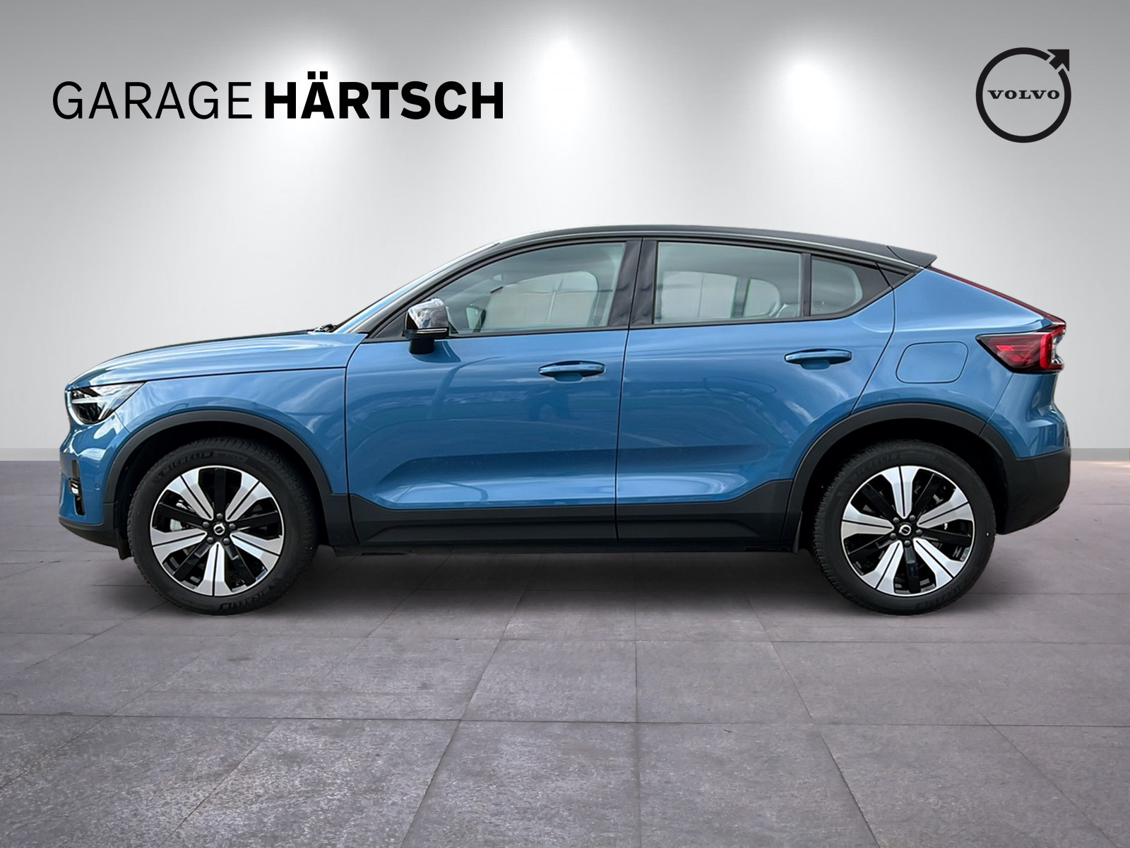 VOLVO C40 P8 Twin Recharge Ultimate AWD-image-1