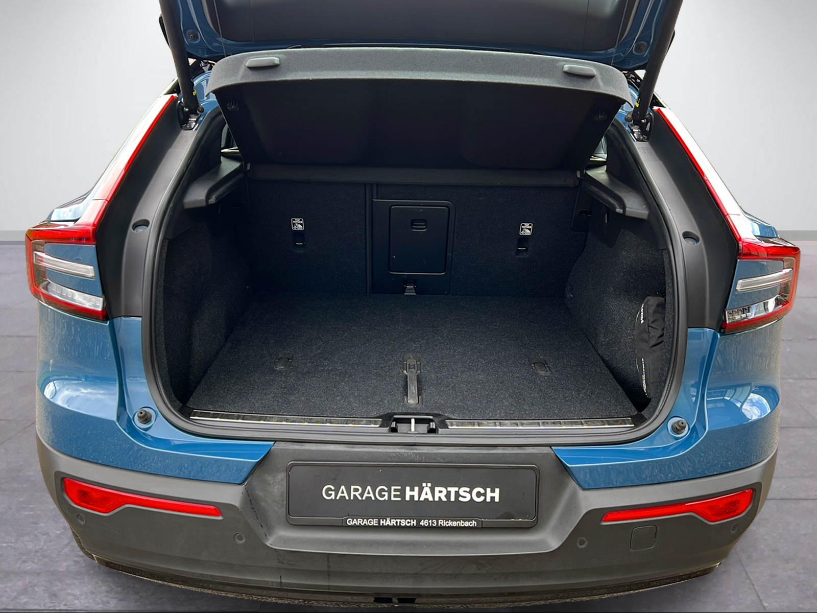 VOLVO C40 P8 Twin Recharge Ultimate AWD-image-5
