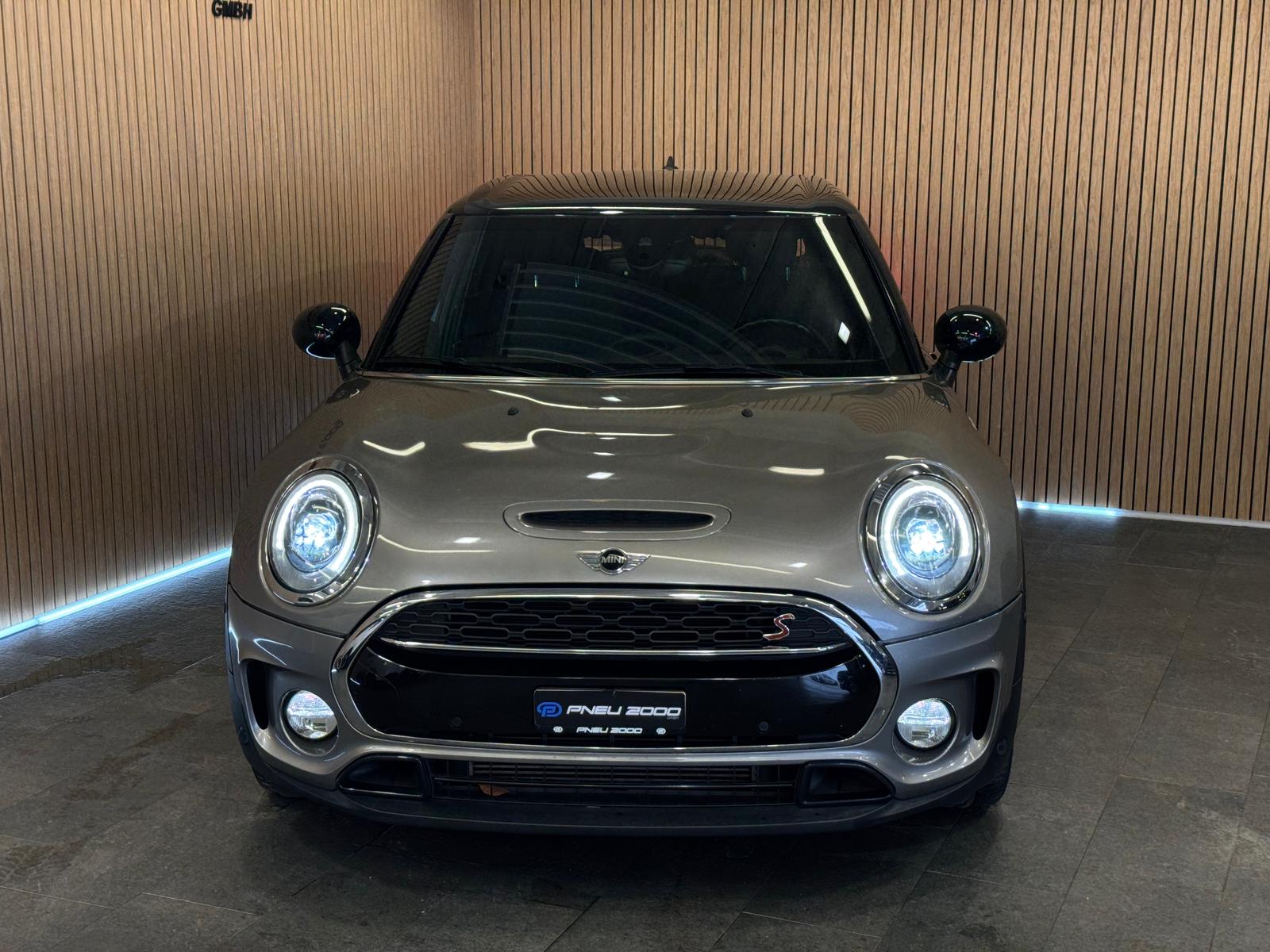 MINI Clubman Cooper S ALL4 Steptronic-image-1
