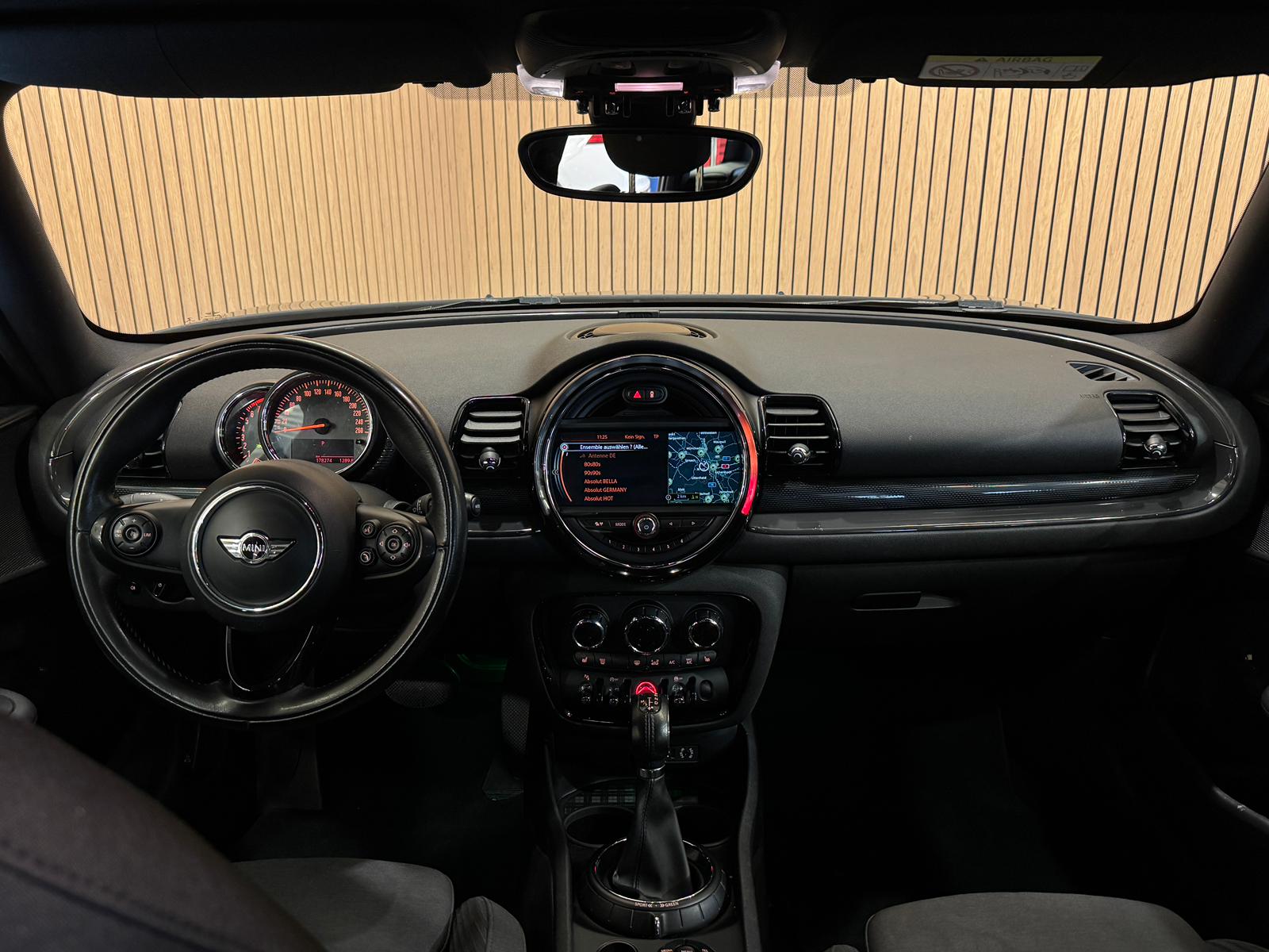 MINI Clubman Cooper S ALL4 Steptronic-image-11