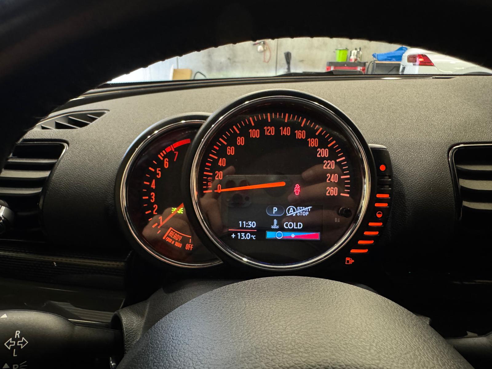MINI Clubman Cooper S ALL4 Steptronic-image-17