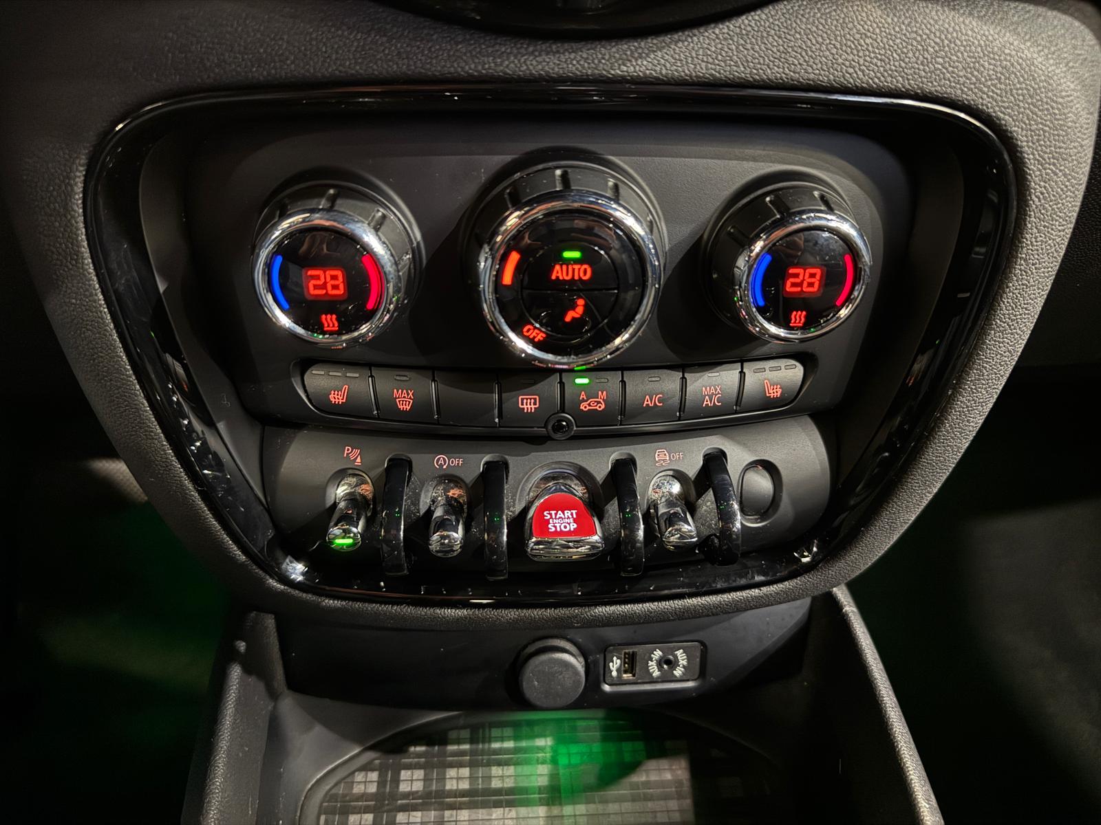MINI Clubman Cooper S ALL4 Steptronic-image-13