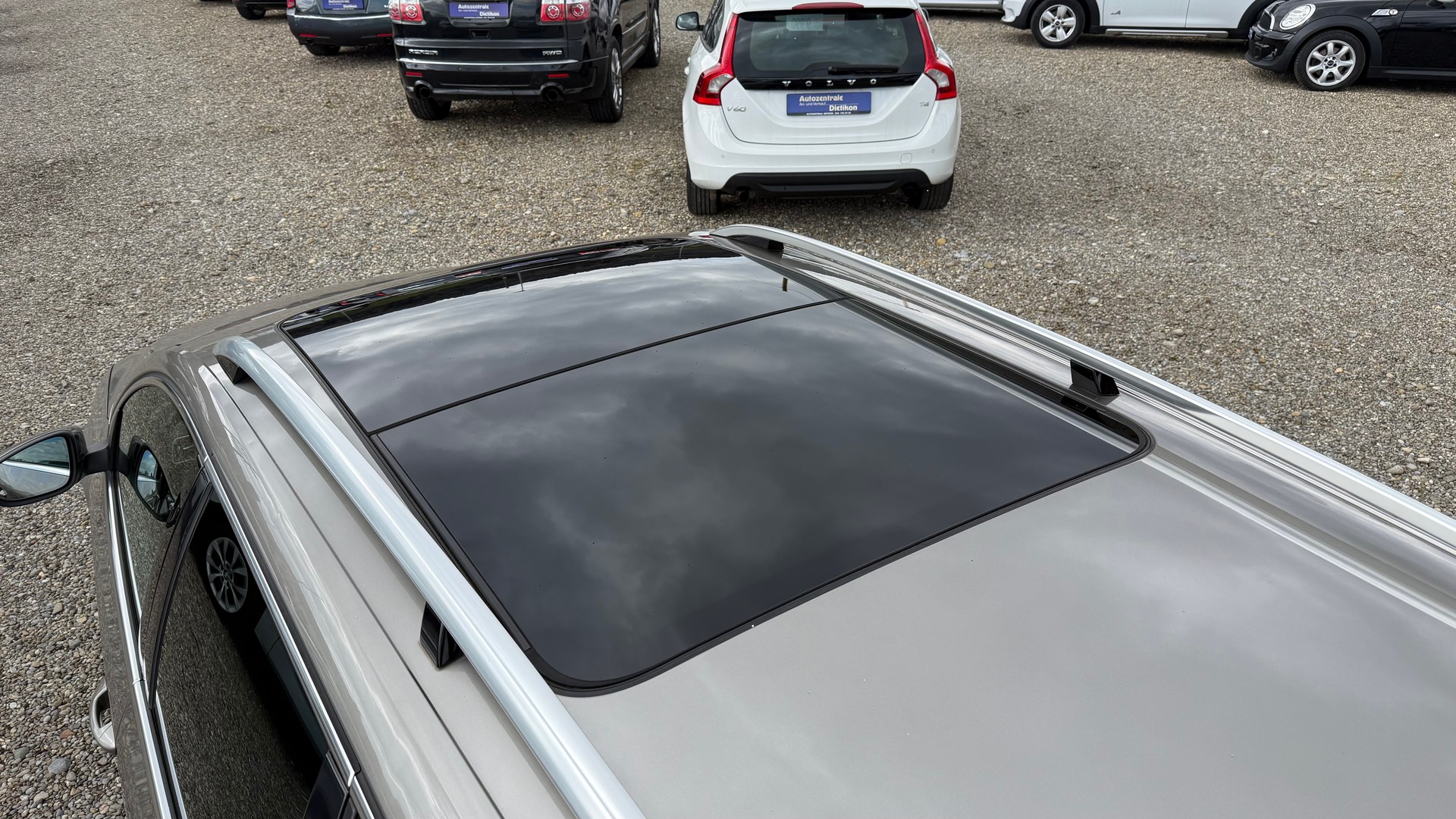 VW Passat Variant 2.0 TDI BMT Highline 4MDSG-image-15