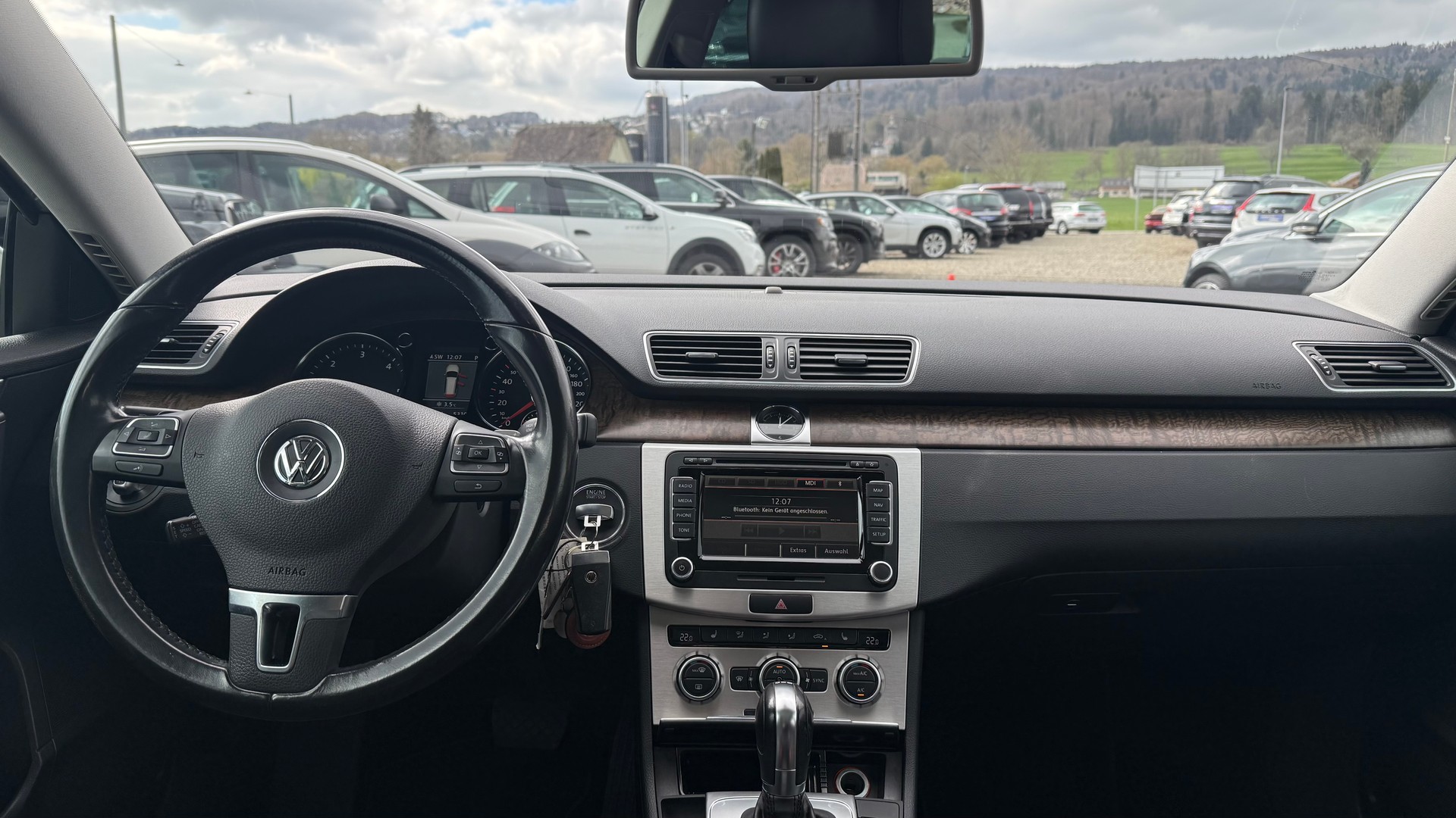 VW Passat Variant 2.0 TDI BMT Highline 4MDSG-image-4