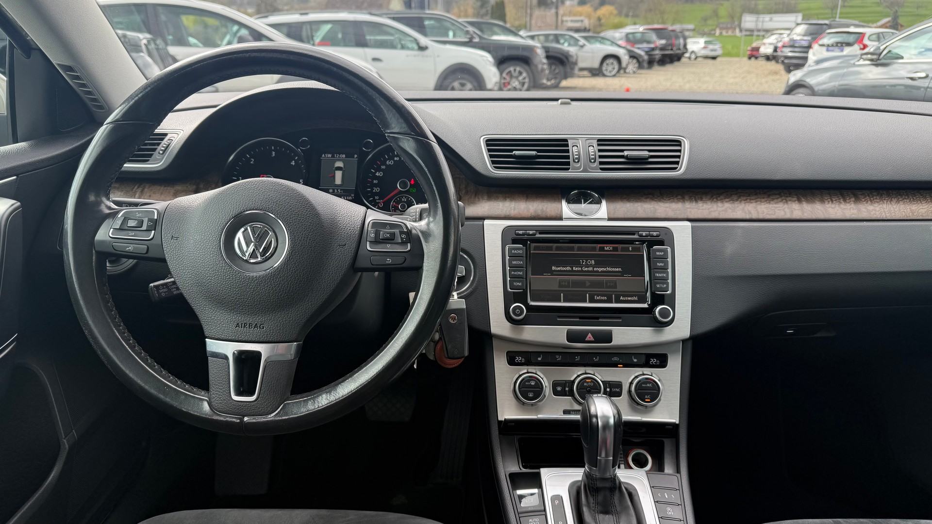 VW Passat Variant 2.0 TDI BMT Highline 4MDSG-showroom-element-3