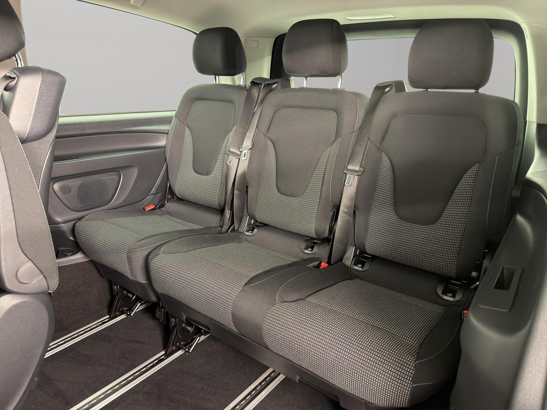 MERCEDES-BENZ Vito 116 Kombi L 2.0 CDI Select Family-image-8