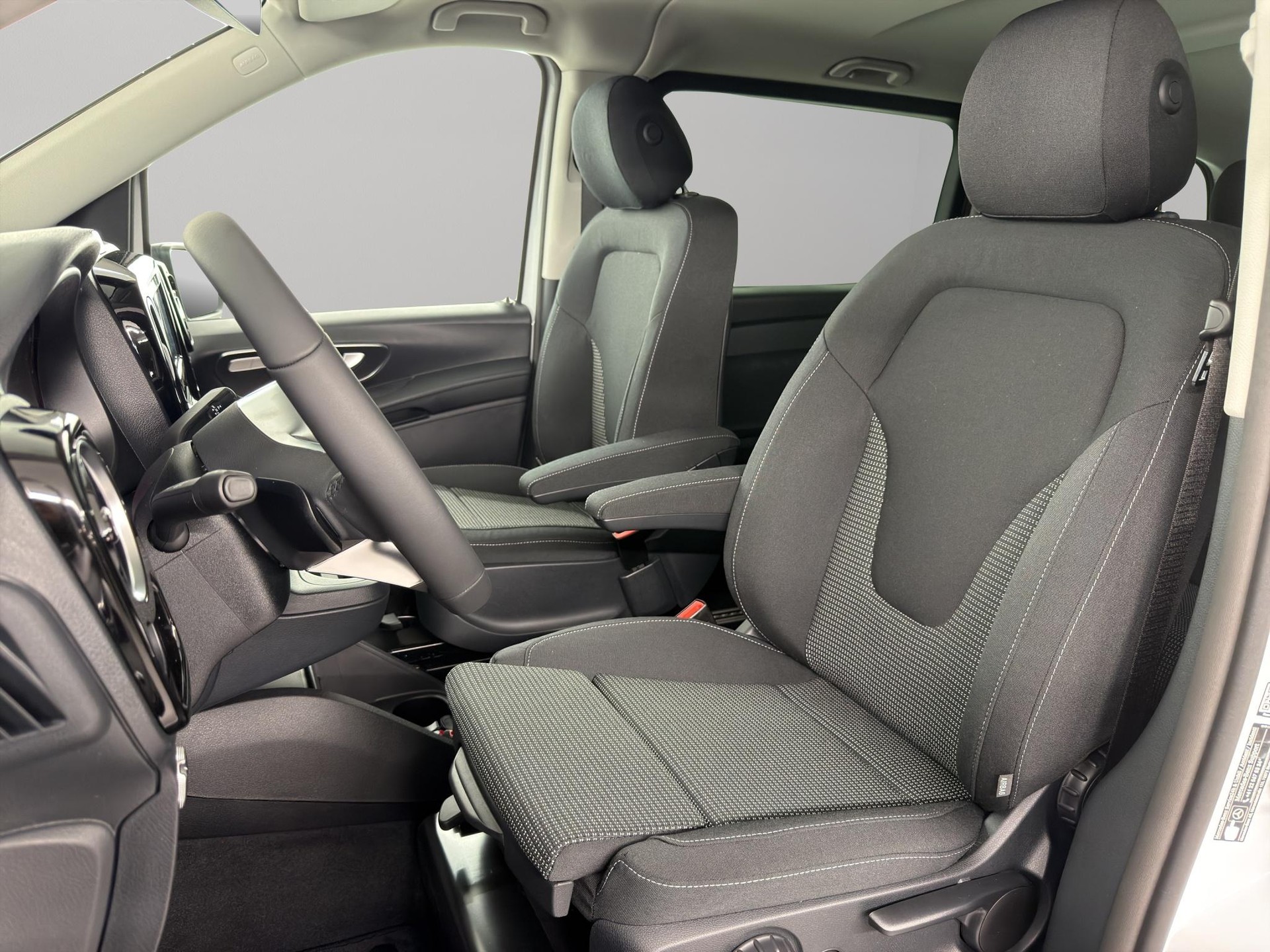 MERCEDES-BENZ Vito 116 Kombi L 2.0 CDI Select Family-image-13