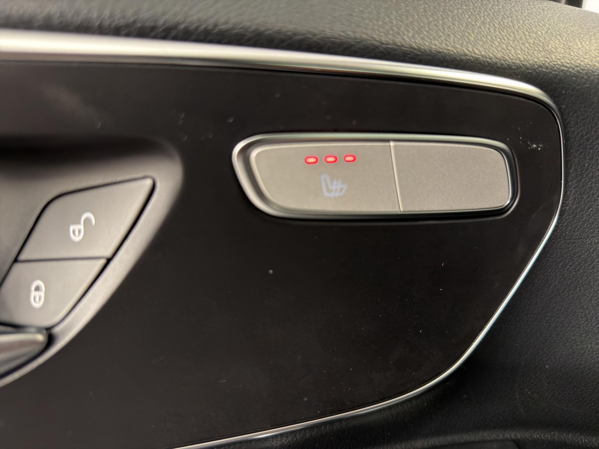 MERCEDES-BENZ Vito 116 Kombi L 2.0 CDI Select Family-image-12