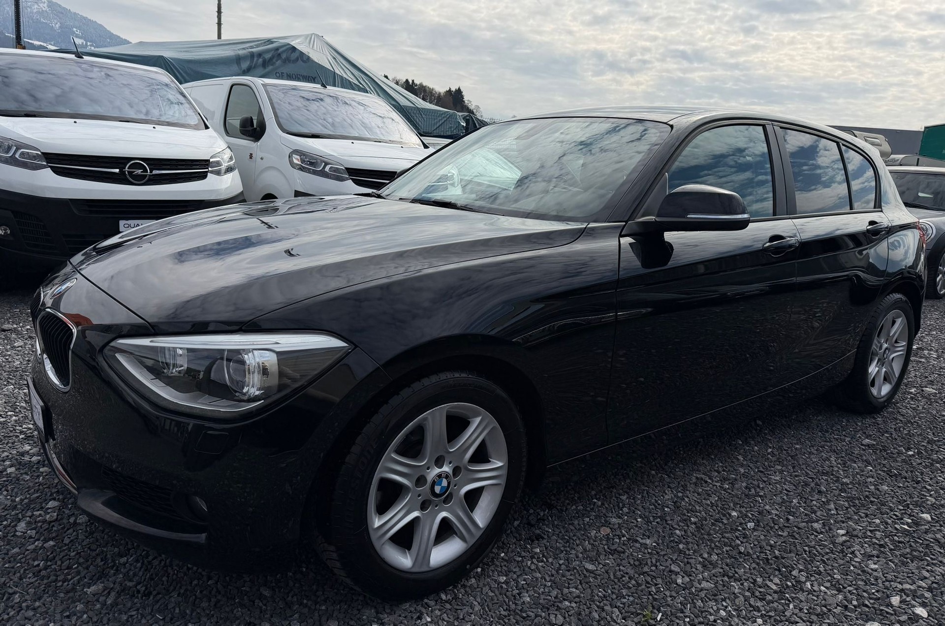 BMW 116d Efficient-Dynamics Edition-image-5