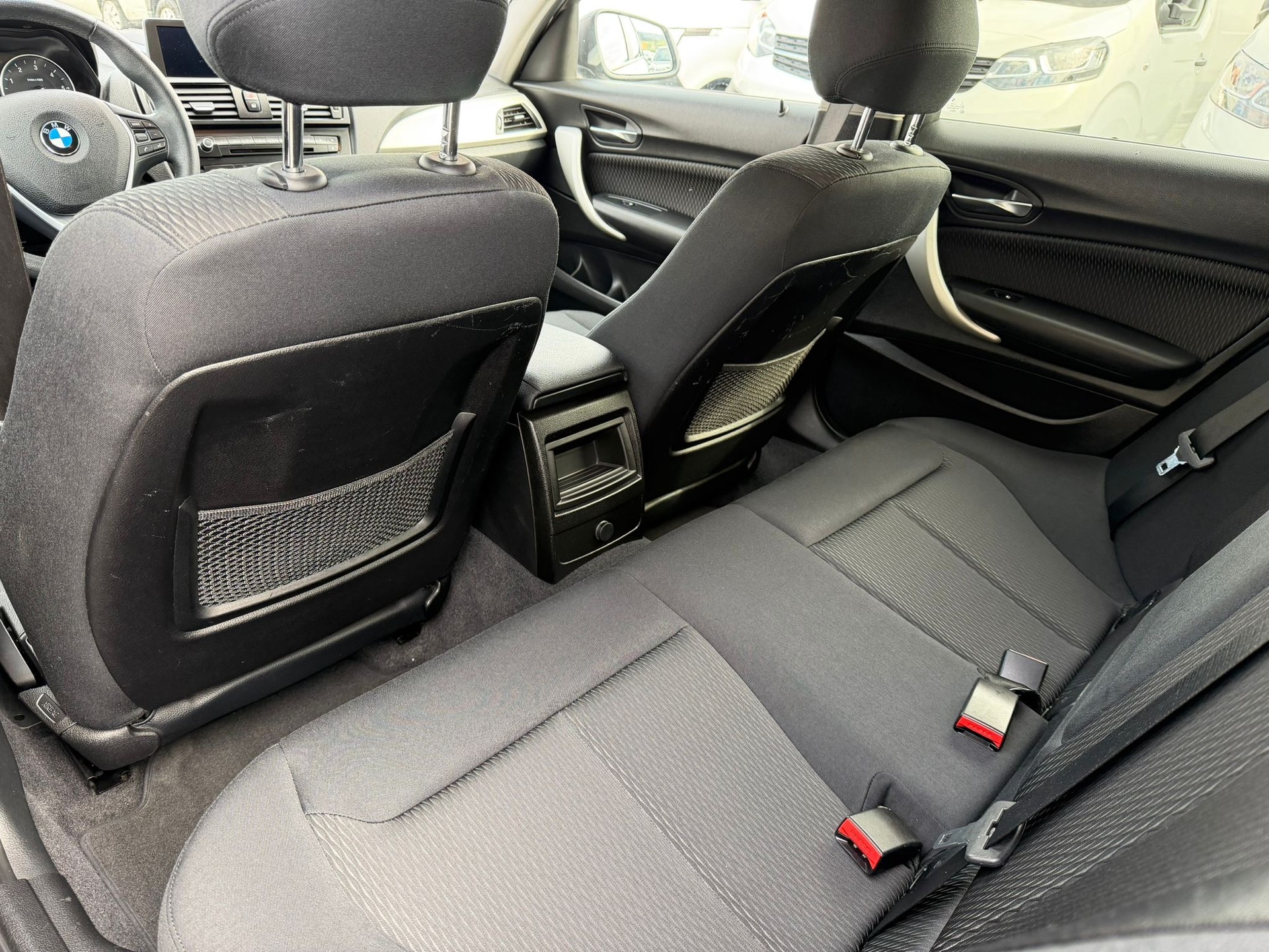 BMW 116d Efficient-Dynamics Edition-image-14